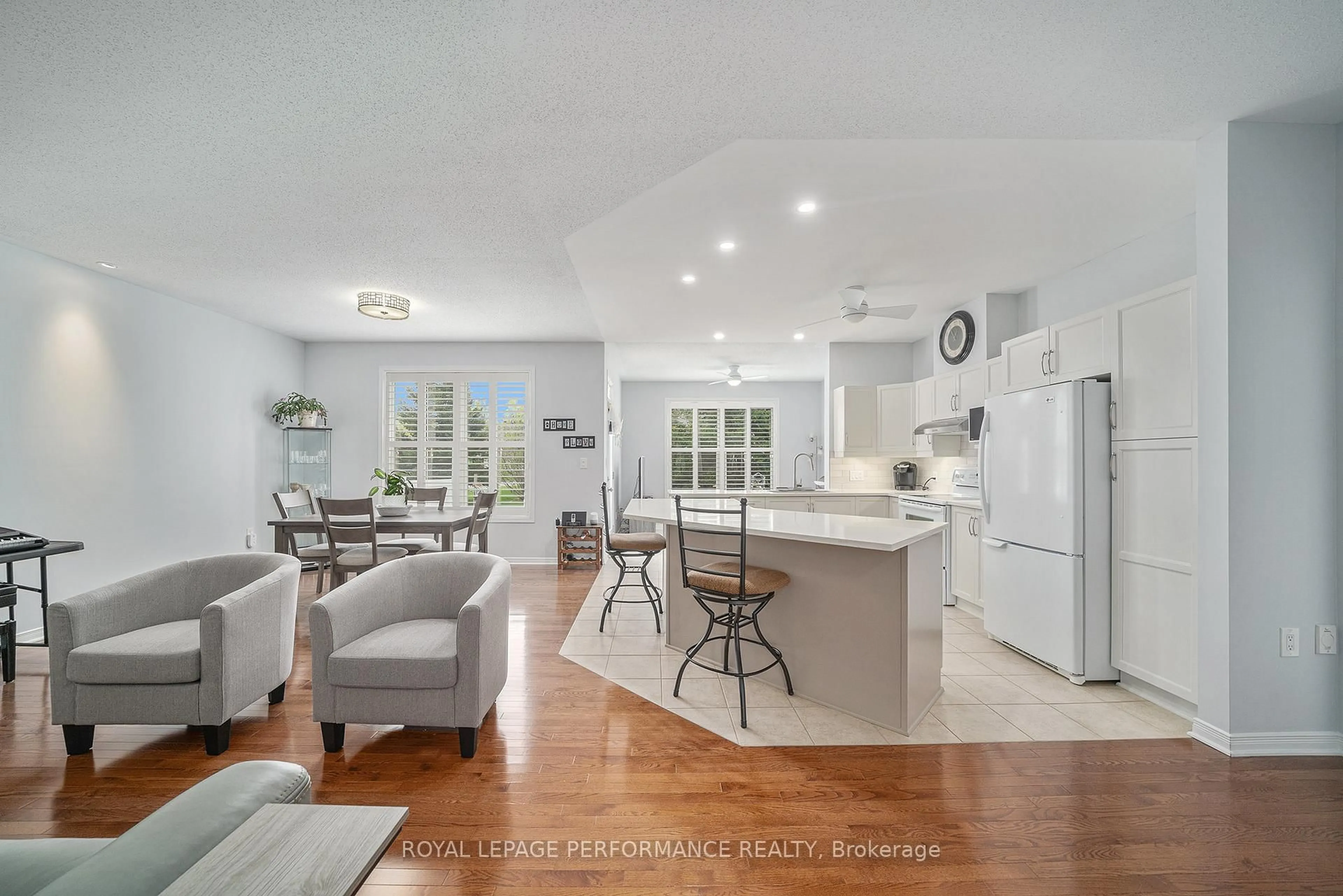 Open concept kitchen, ceramic/tile floor for 650 Country Trail Private, Carlsbad Springs Ontario K0A 1K0