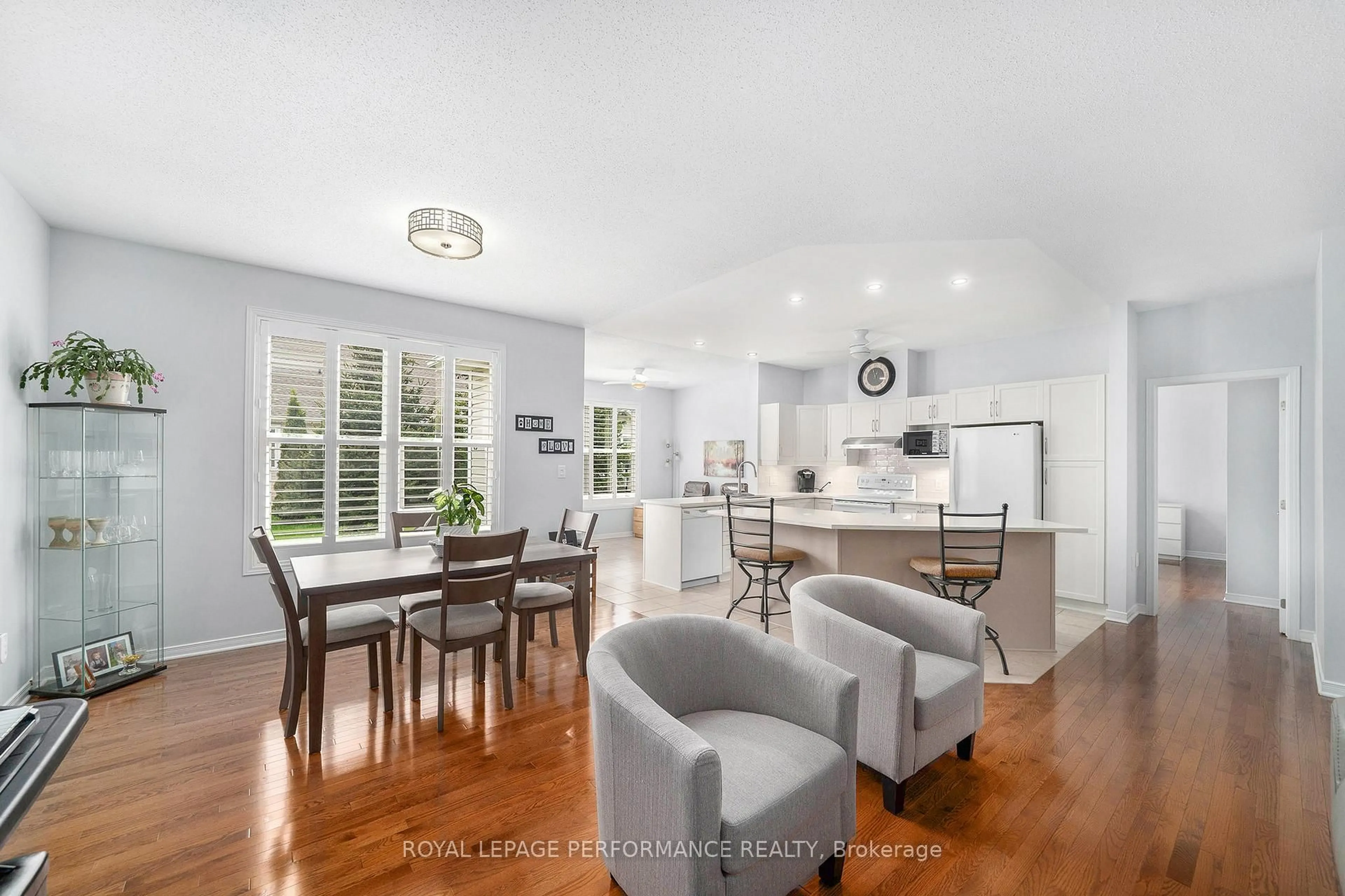Open concept kitchen, unknown for 650 Country Trail Private, Carlsbad Springs Ontario K0A 1K0