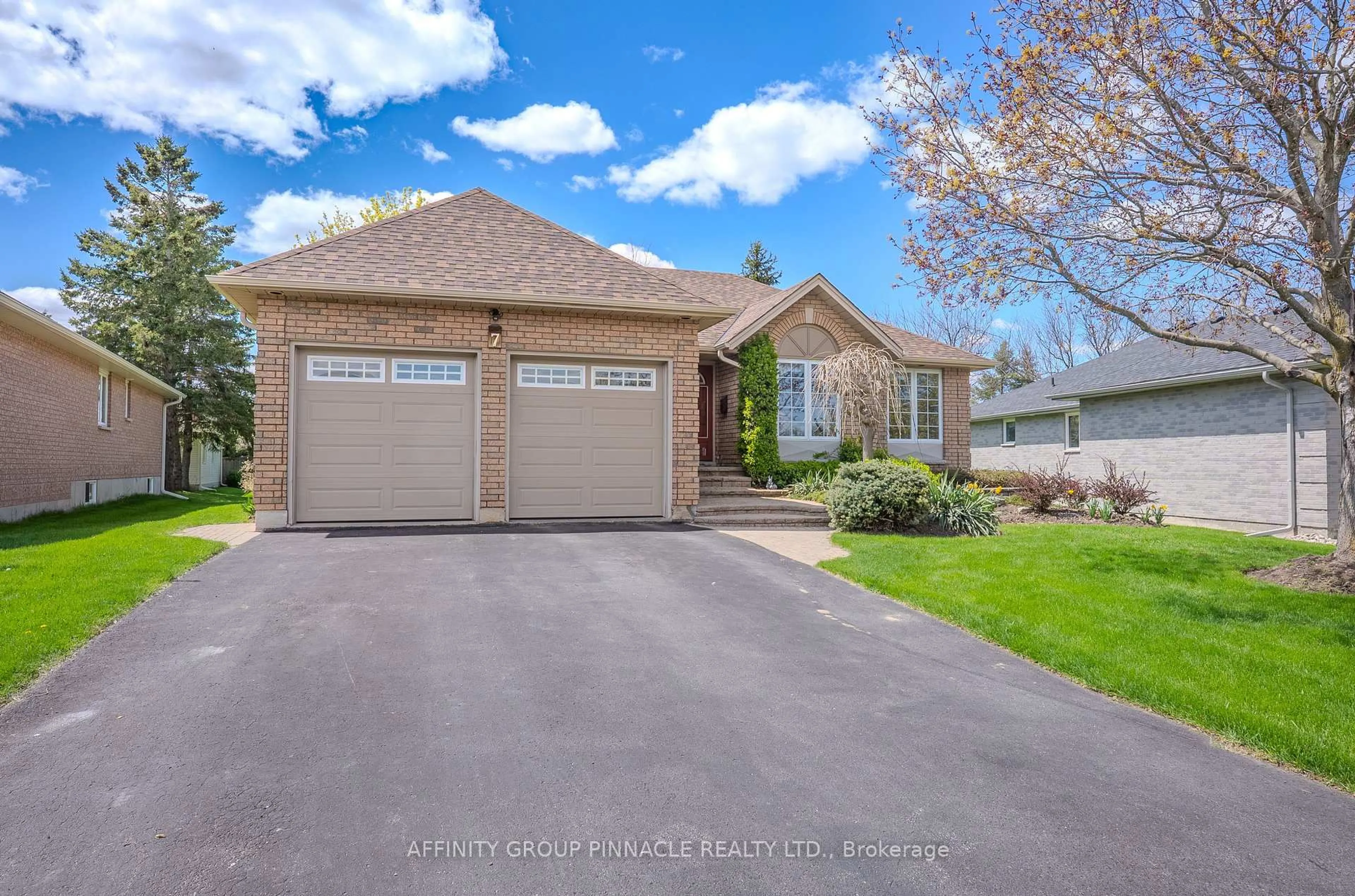Home with brick exterior material, street for 7 Whitney Crt, Kawartha Lakes Ontario K9V 6C4