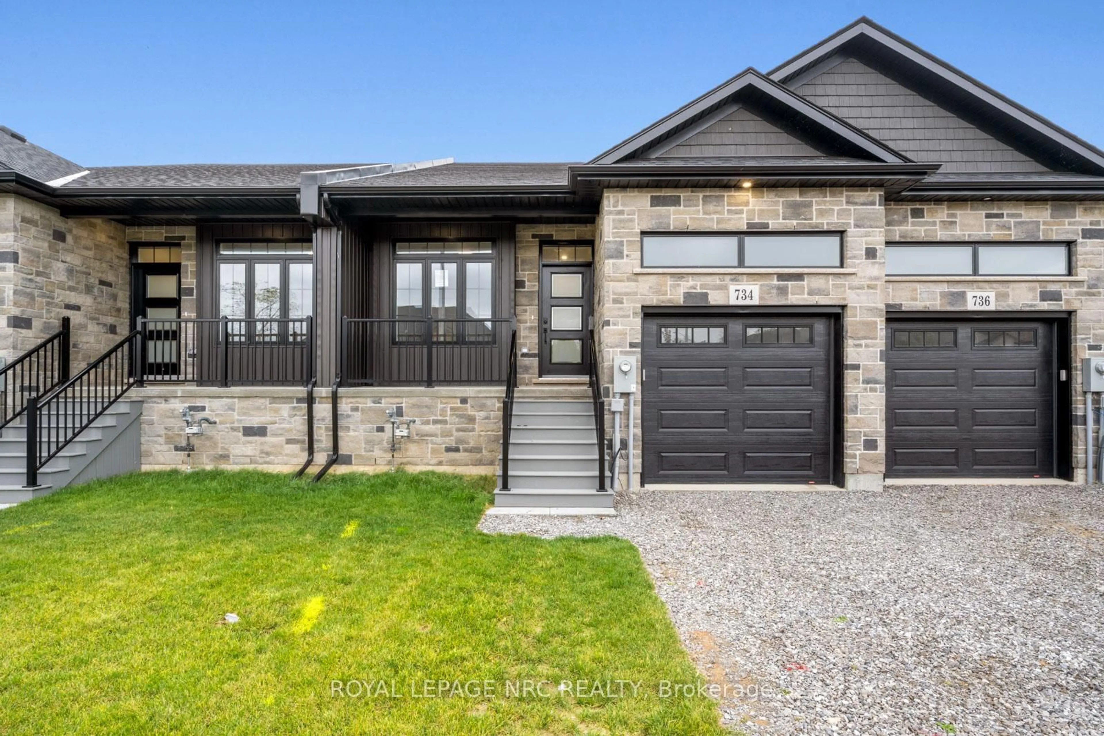 Home with brick exterior material, street for 734 Clarence St, Port Colborne Ontario L3K 0A8