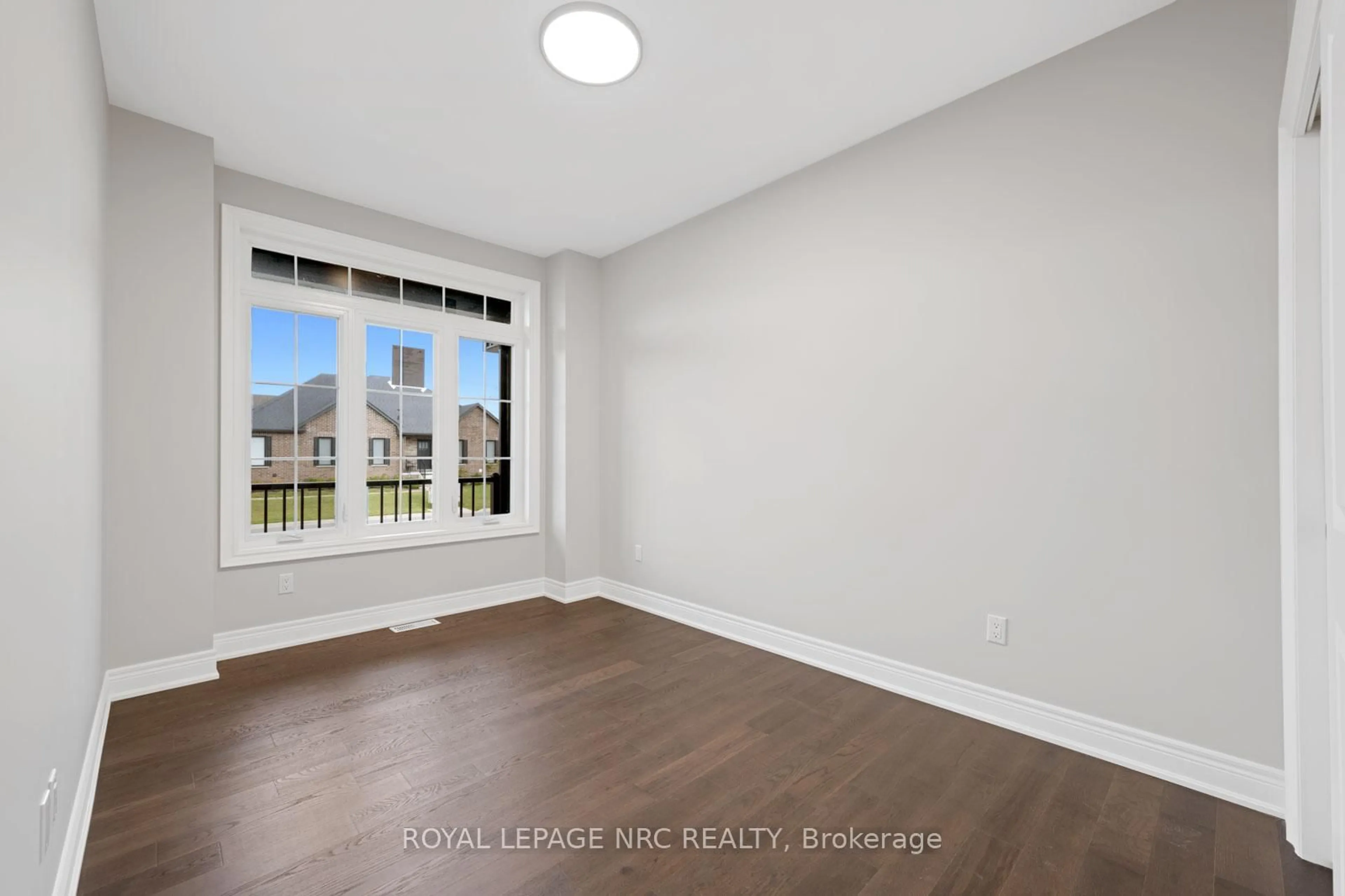 A pic of a room for 734 Clarence St, Port Colborne Ontario L3K 0A8