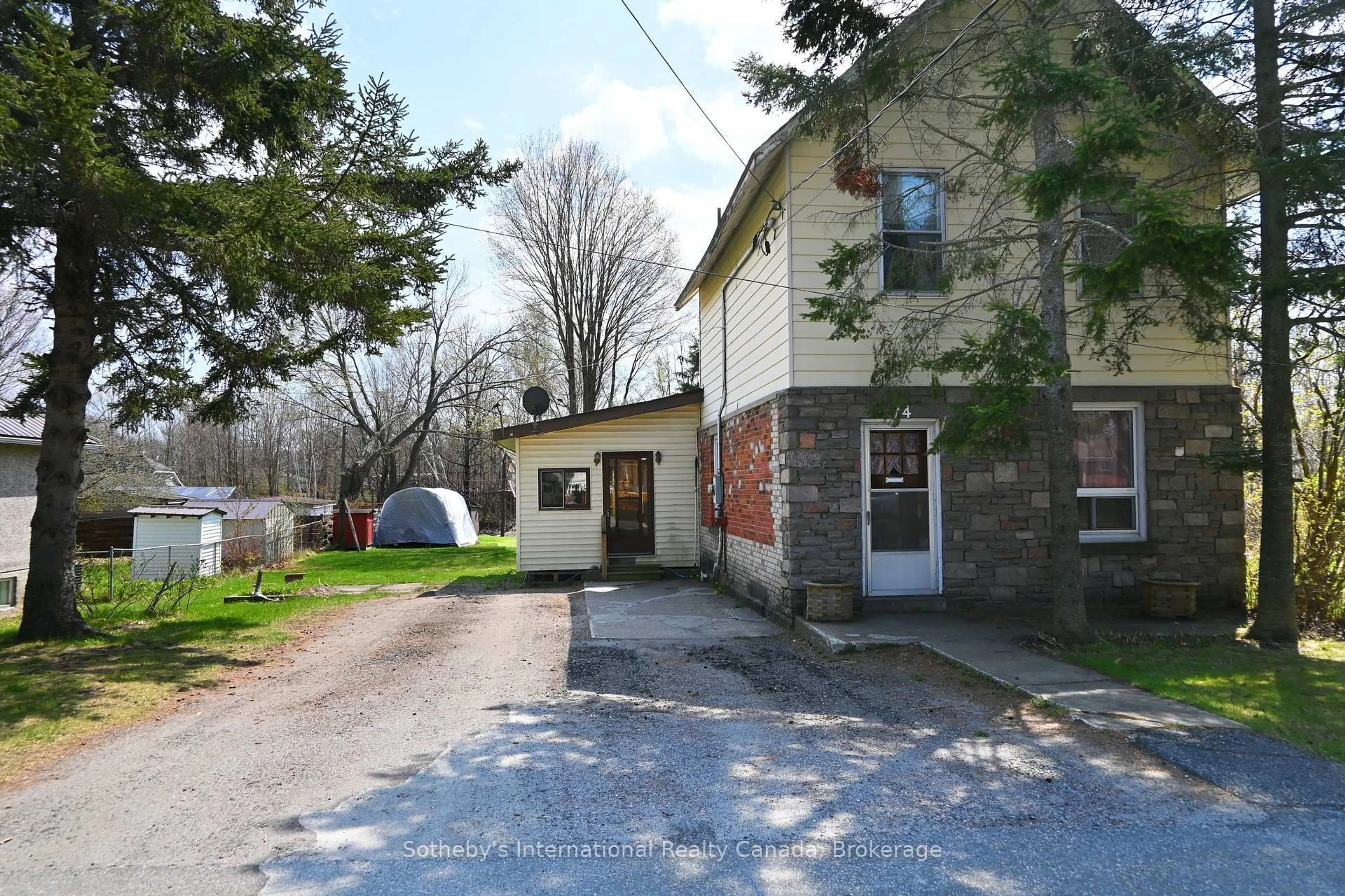 Unknown for 74 Cascade St, Parry Sound Ontario P2A 1K5