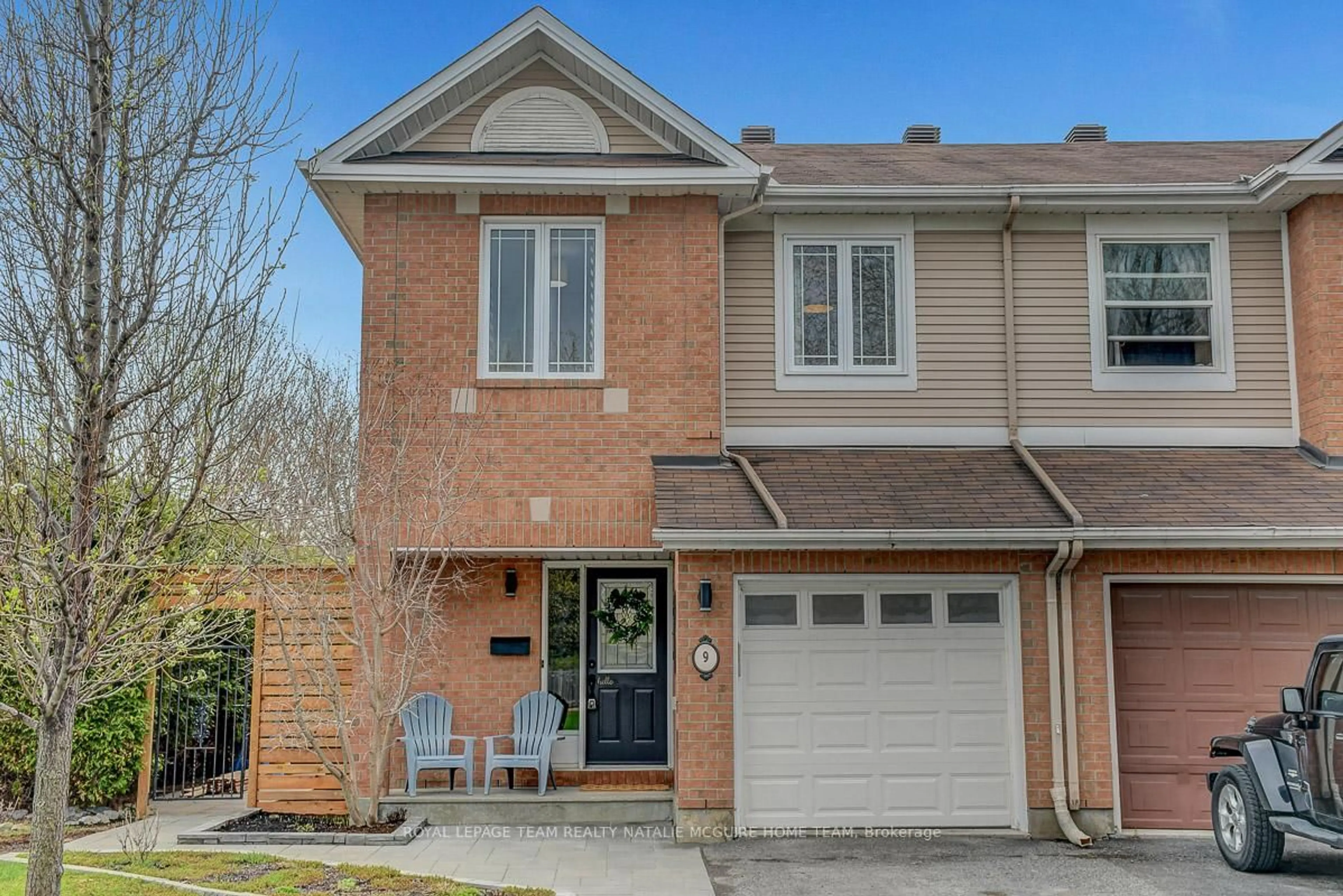 Home with brick exterior material, street for 9 MEADOWBREEZE Dr, Ottawa Ontario K2M 2L6