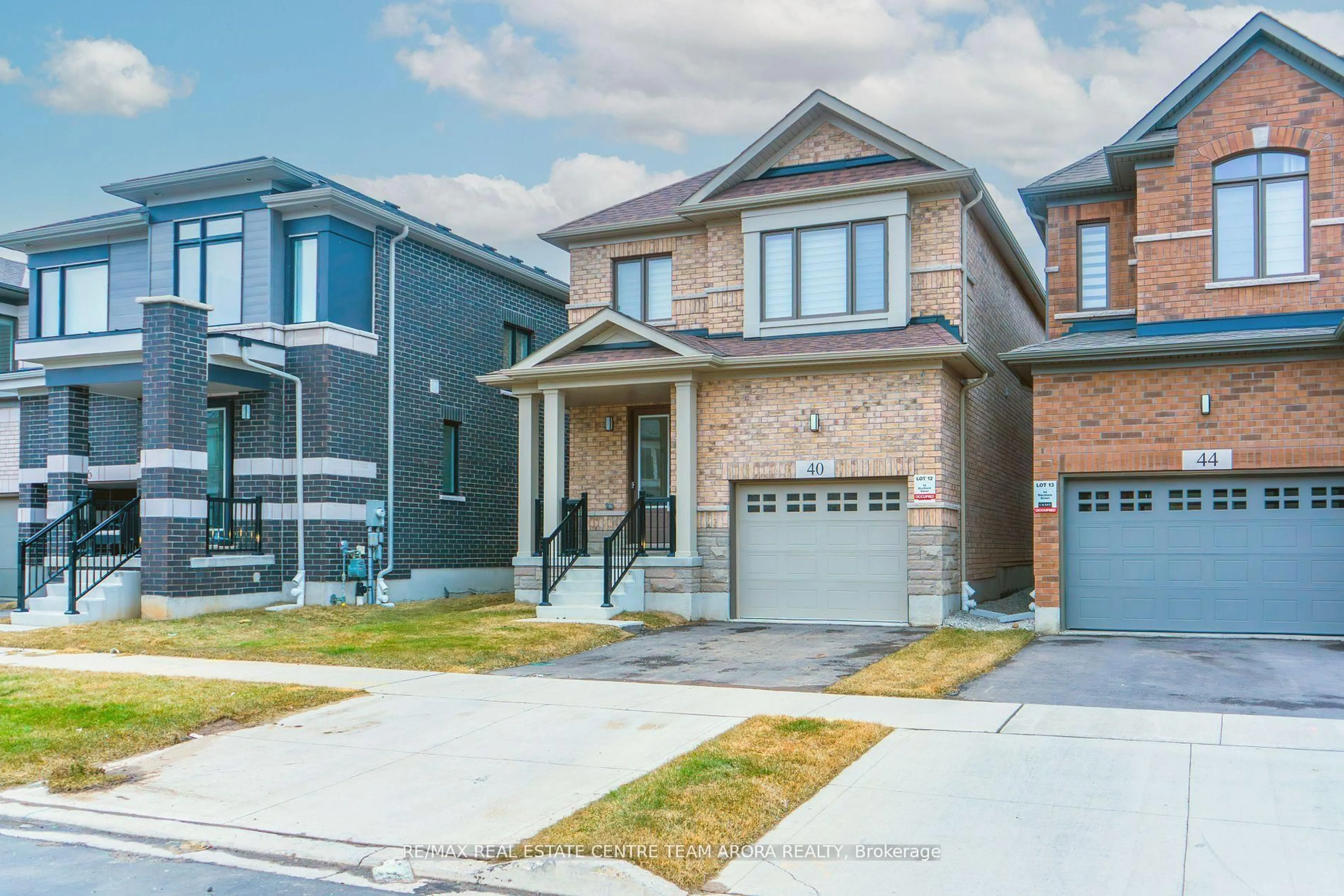 Home with brick exterior material, street for 40 Blacklock St, Cambridge Ontario N1S 0E2