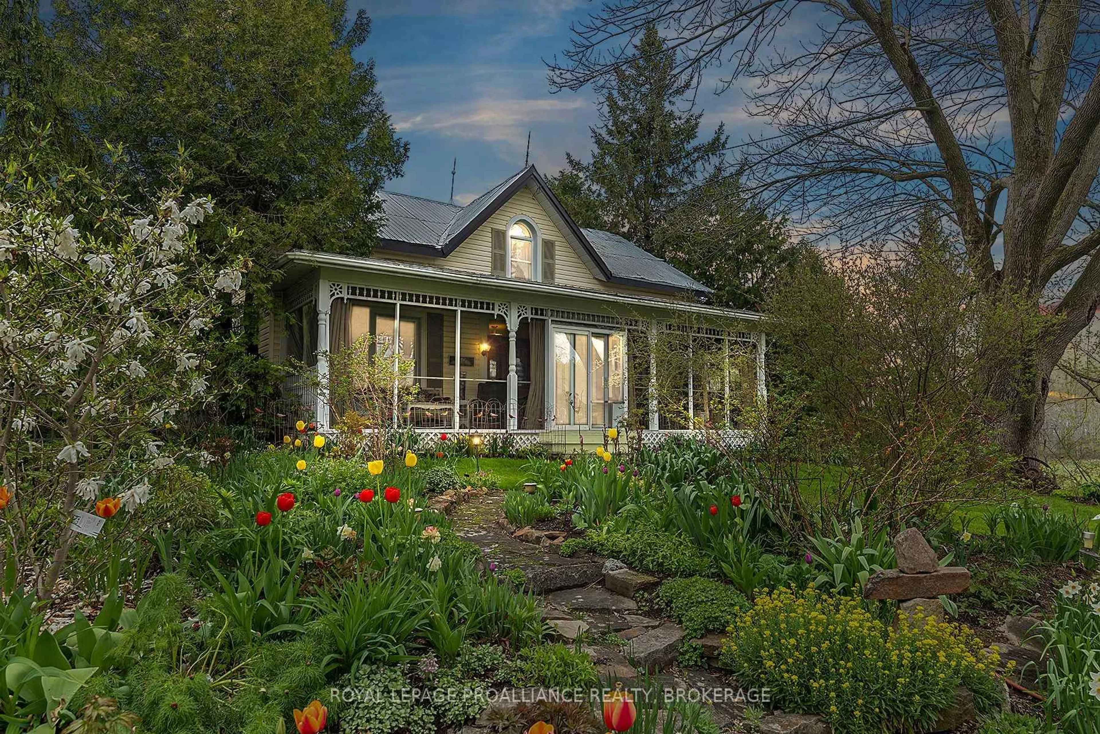 Unknown for 2078 Sunbury Rd, Inverary Ontario K0H 1X0