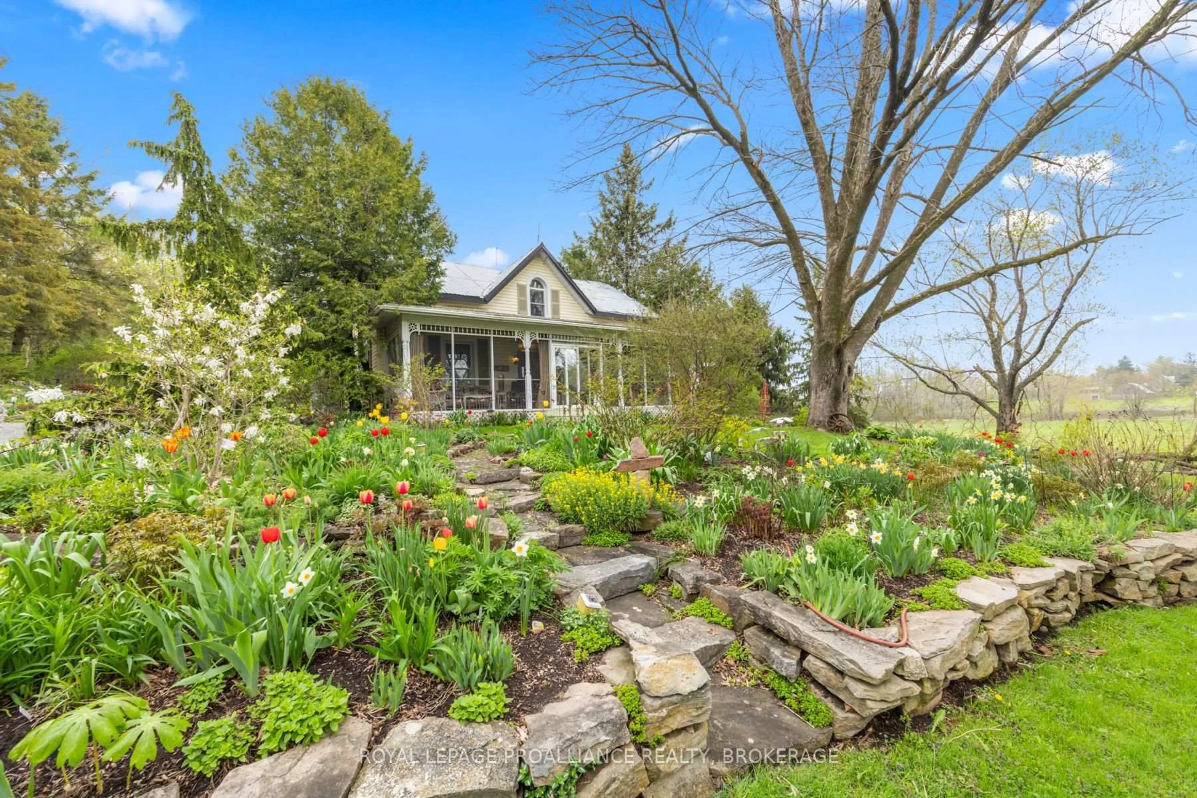 Unknown for 2078 Sunbury Rd, Inverary Ontario K0H 1X0