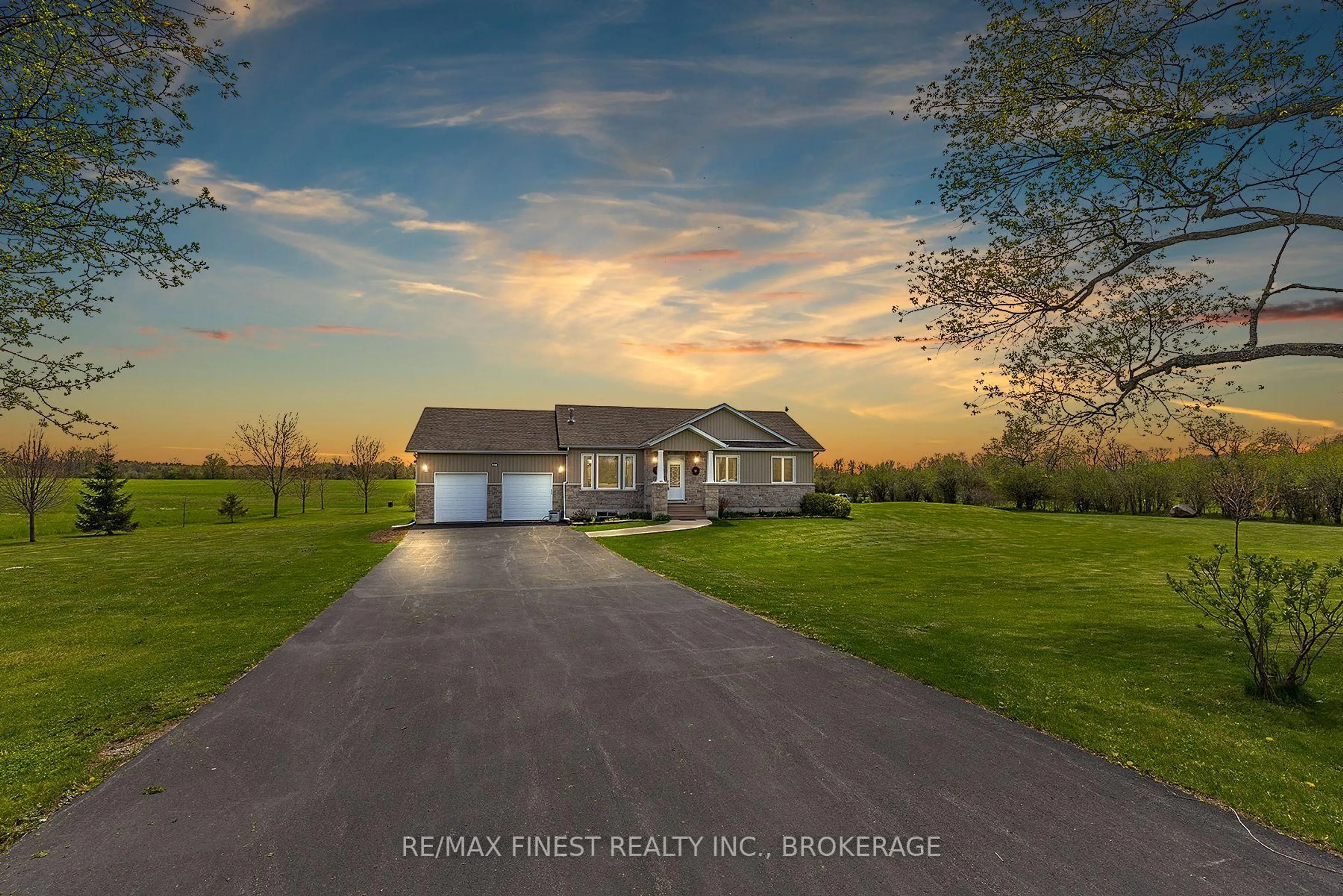 A pic from outside/outdoor area/front of a property/back of a property/a pic from drone, unknown for 3077 Railton Rd, Harrowsmith Ontario K0H 1V0