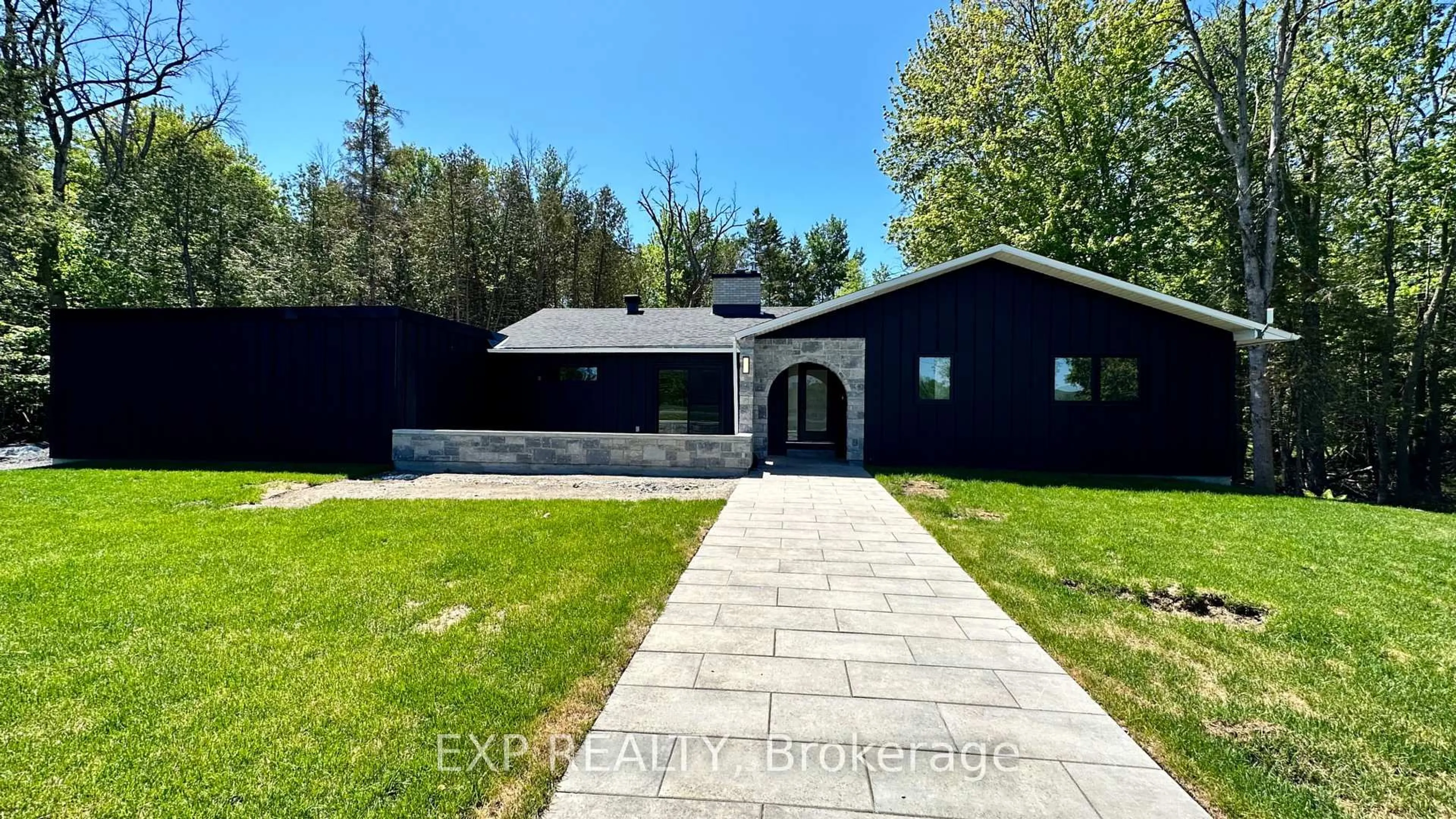 Unknown for 121 WAGON Dr, Ottawa Ontario K0A 1T0