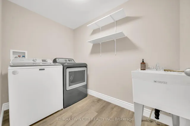 Additional property image - 124 Donnenwerth Dr
