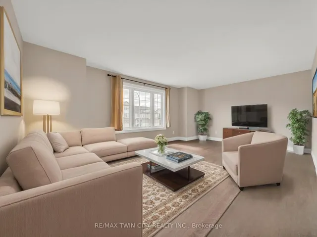 Additional property image - 124 Donnenwerth Dr