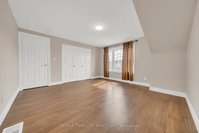 Additional property image - 124 Donnenwerth Dr