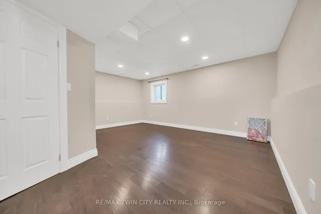 Additional property image - 124 Donnenwerth Dr