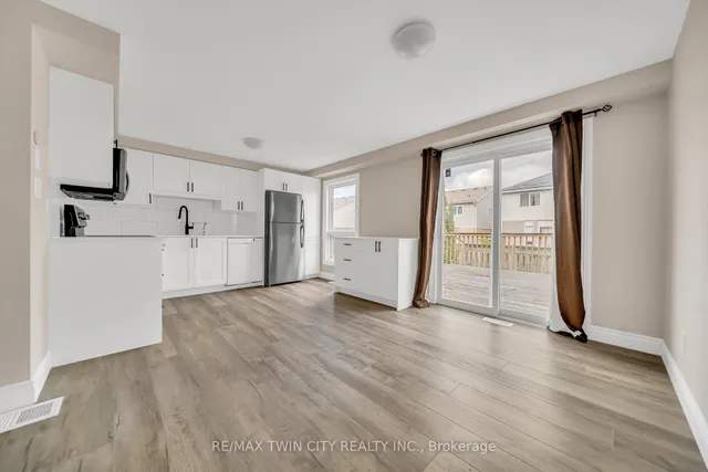 Additional property image - 124 Donnenwerth Dr