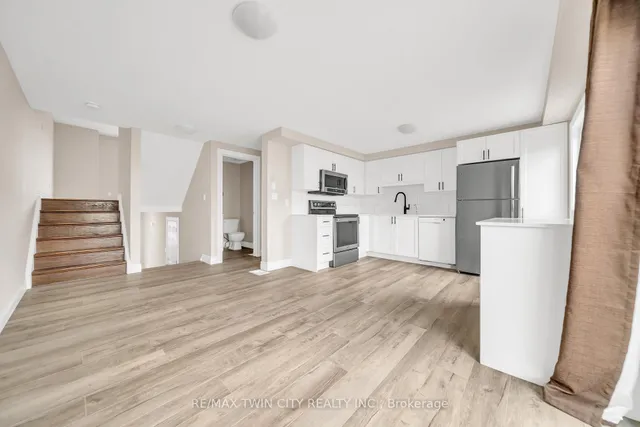 Additional property image - 124 Donnenwerth Dr
