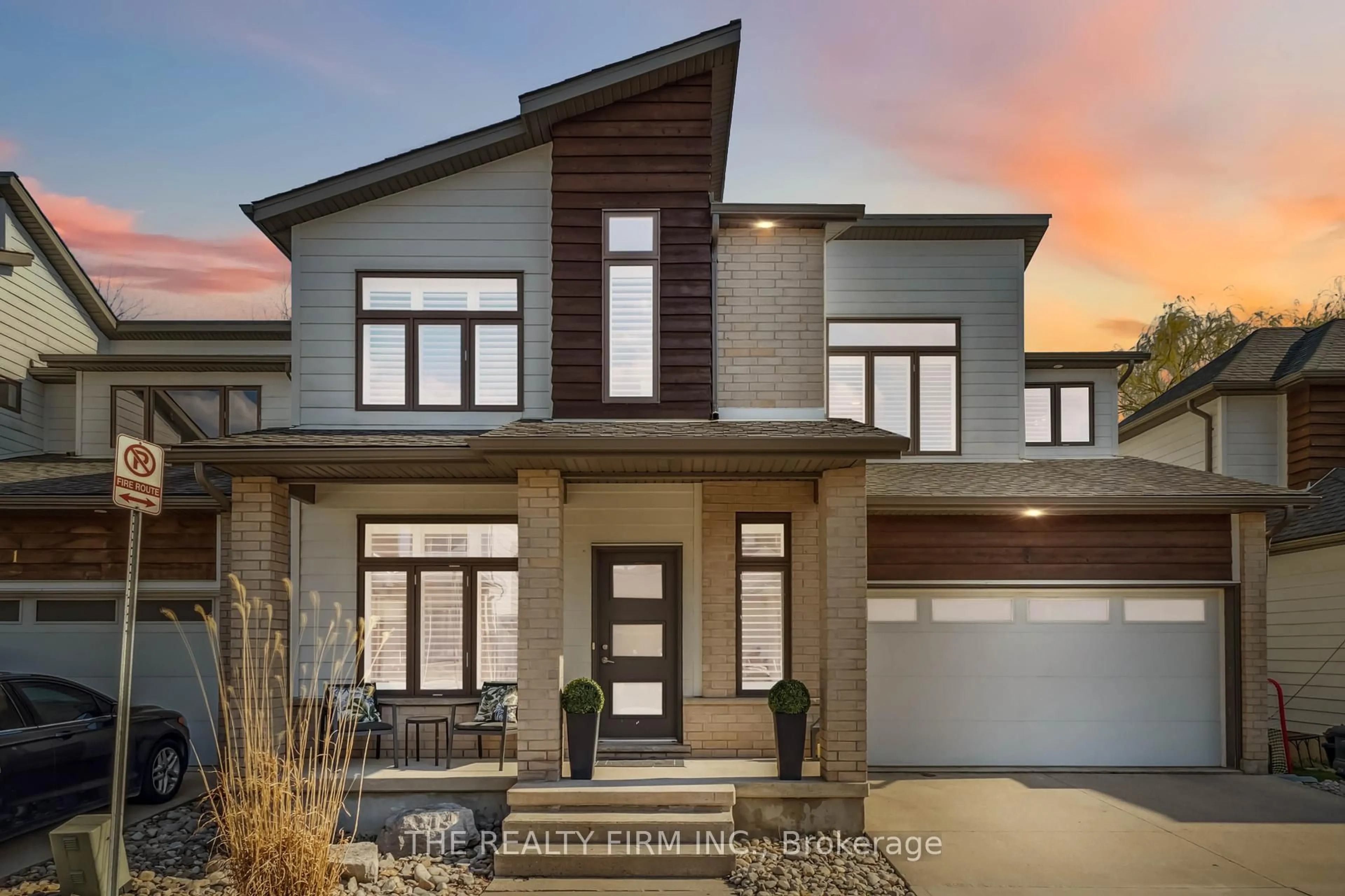 Home with brick exterior material, street for 727 Apricot Dr #3, London South Ontario N6K 5A7