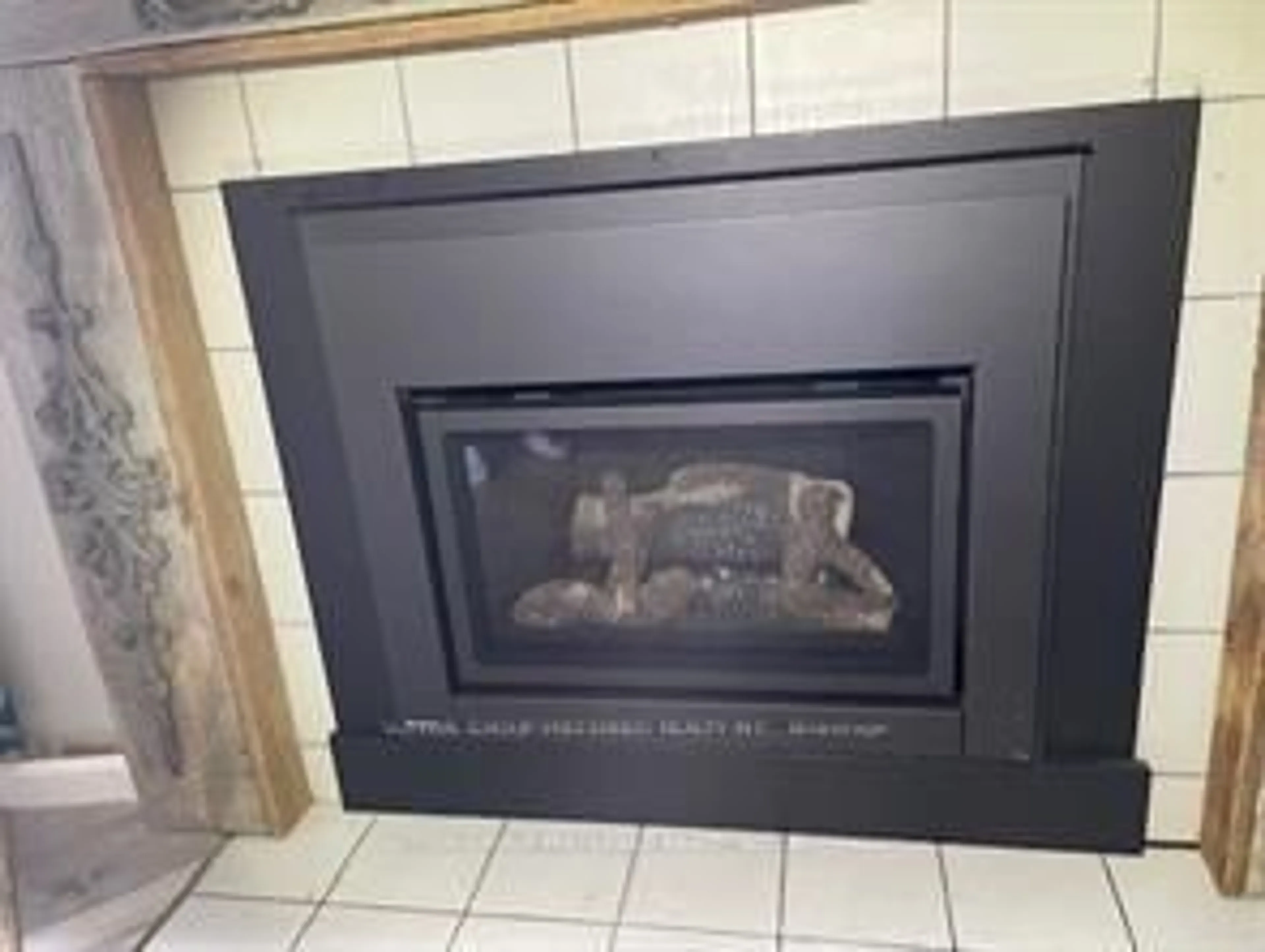 A pic of a room for 739 Deveron Cres #208, London South Ontario N5Z 4Y1