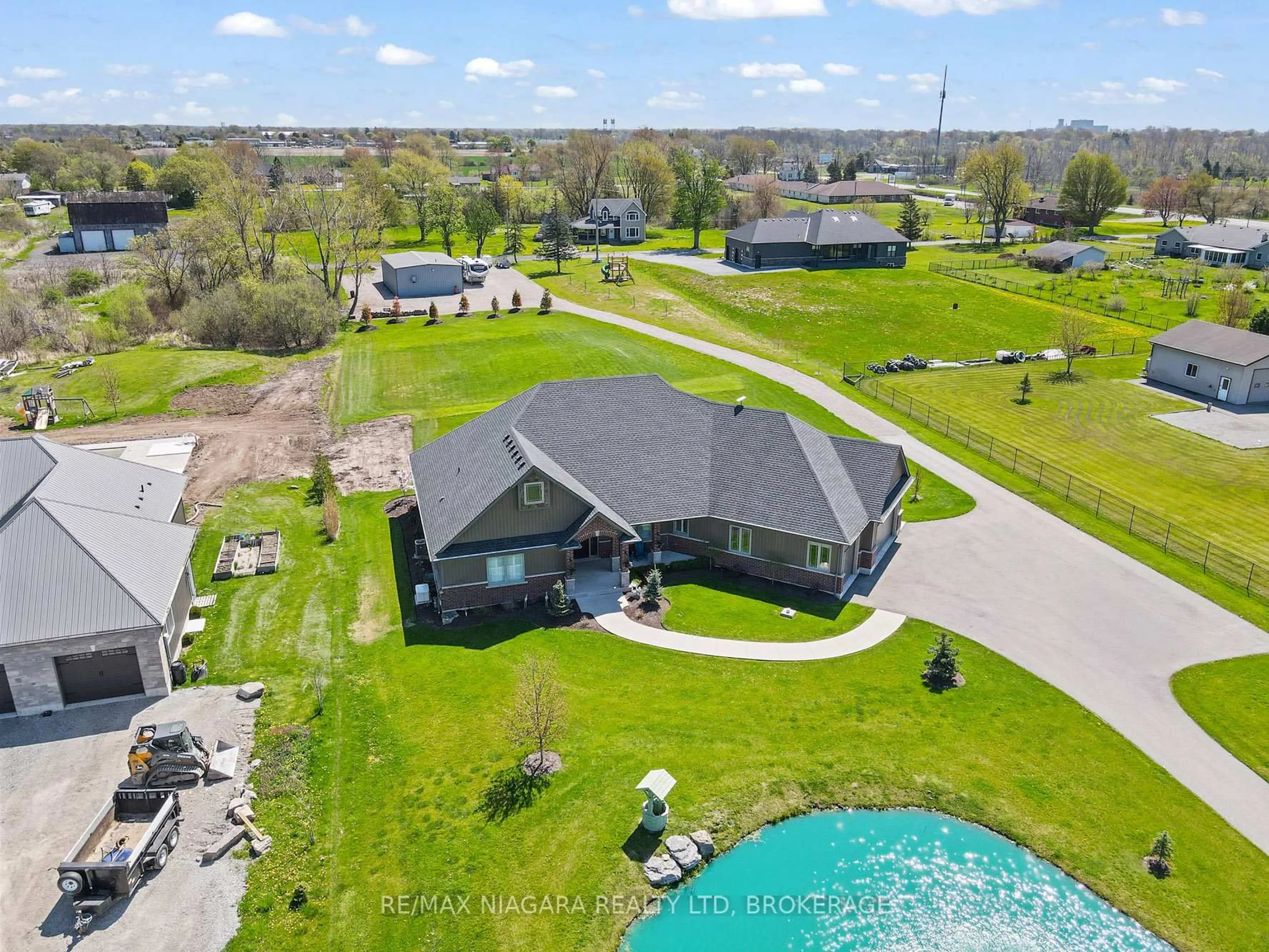 A pic from outside/outdoor area/front of a property/back of a property/a pic from drone, water/lake/river/ocean view for 20227 Youngs Rd, Wainfleet Ontario L3K 5V4