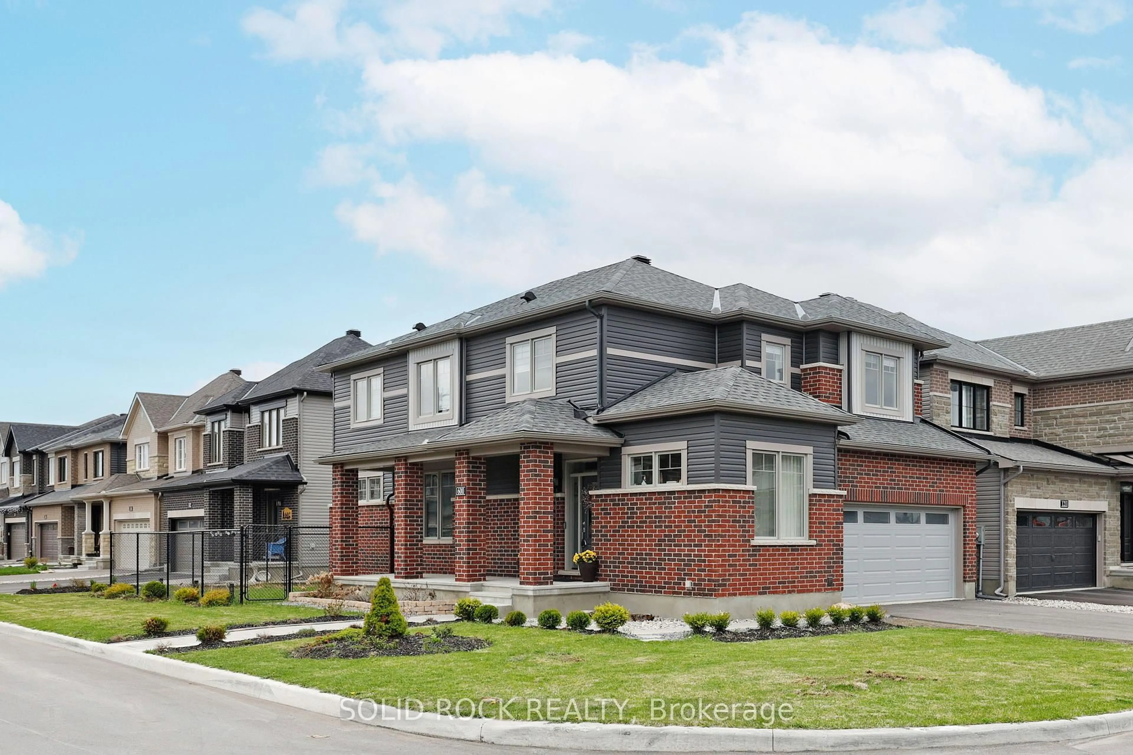 Home with brick exterior material, street for 600 Idyllic Terr, Ottawa Ontario K4A 5N9