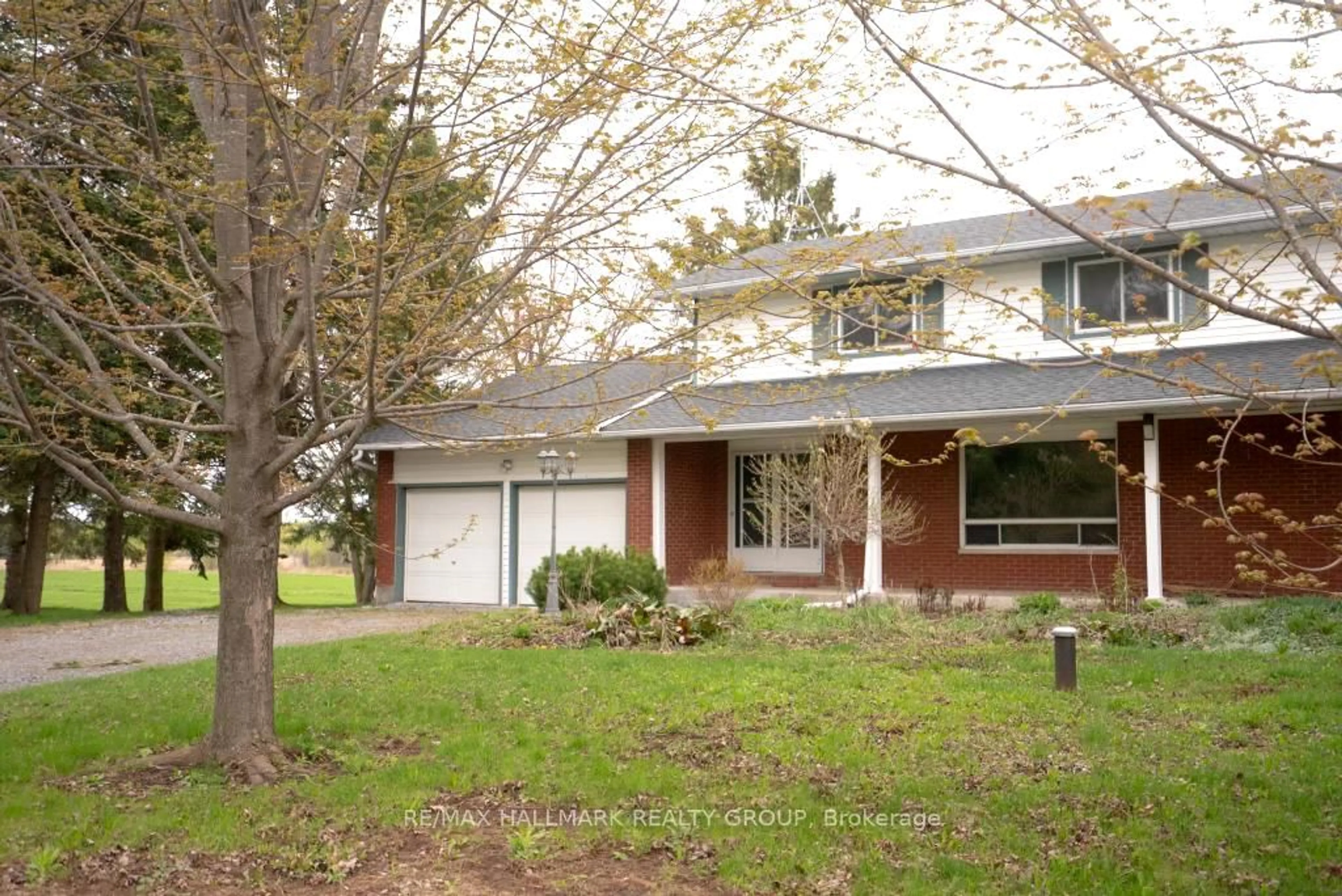 Home with brick exterior material, street for 331 Eadie Rd, Russell Ontario K4R 1E5
