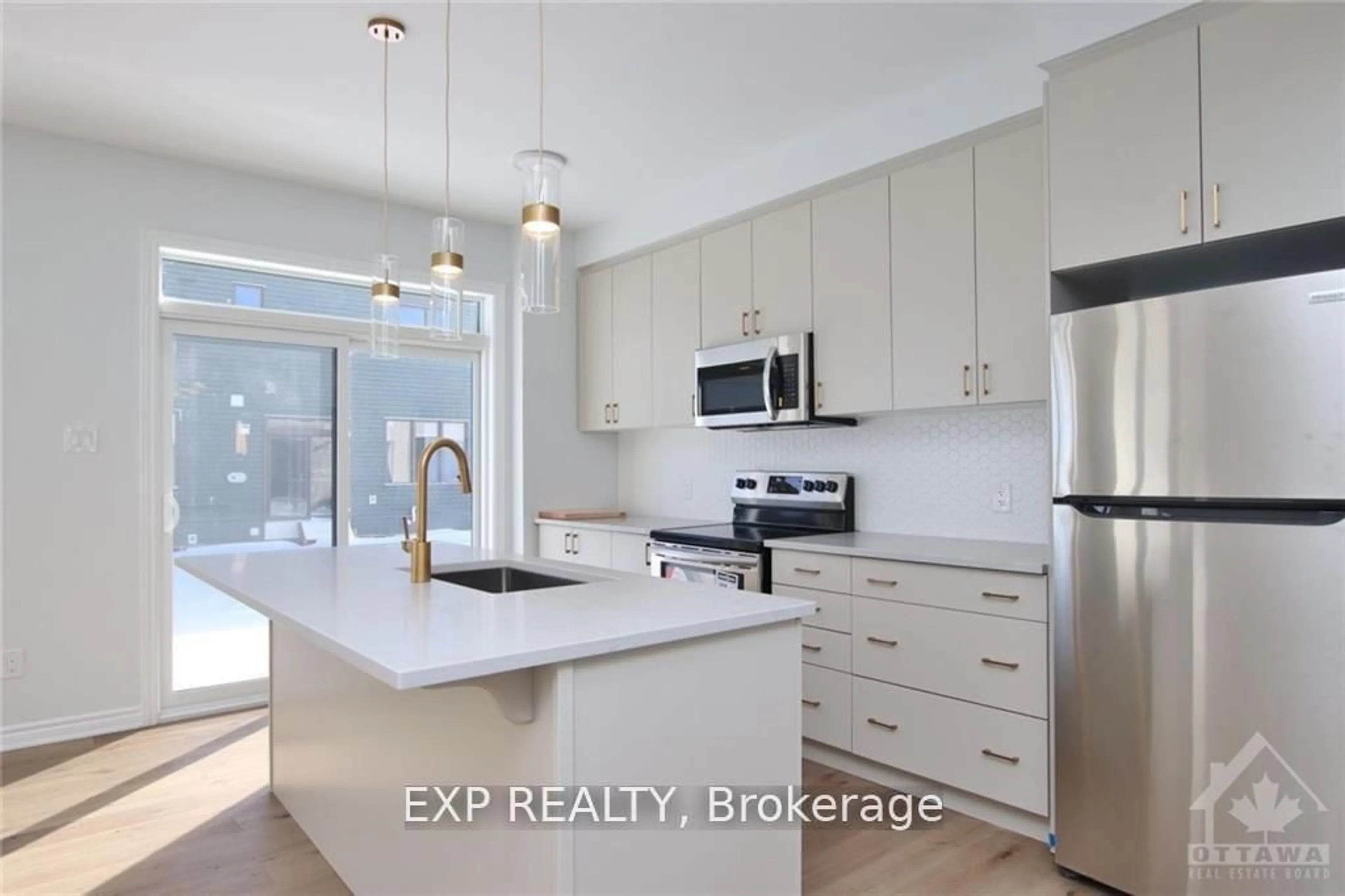 Open concept kitchen, unknown for 208 Parsnip Mews, Richmond Ontario K0A 2Z0