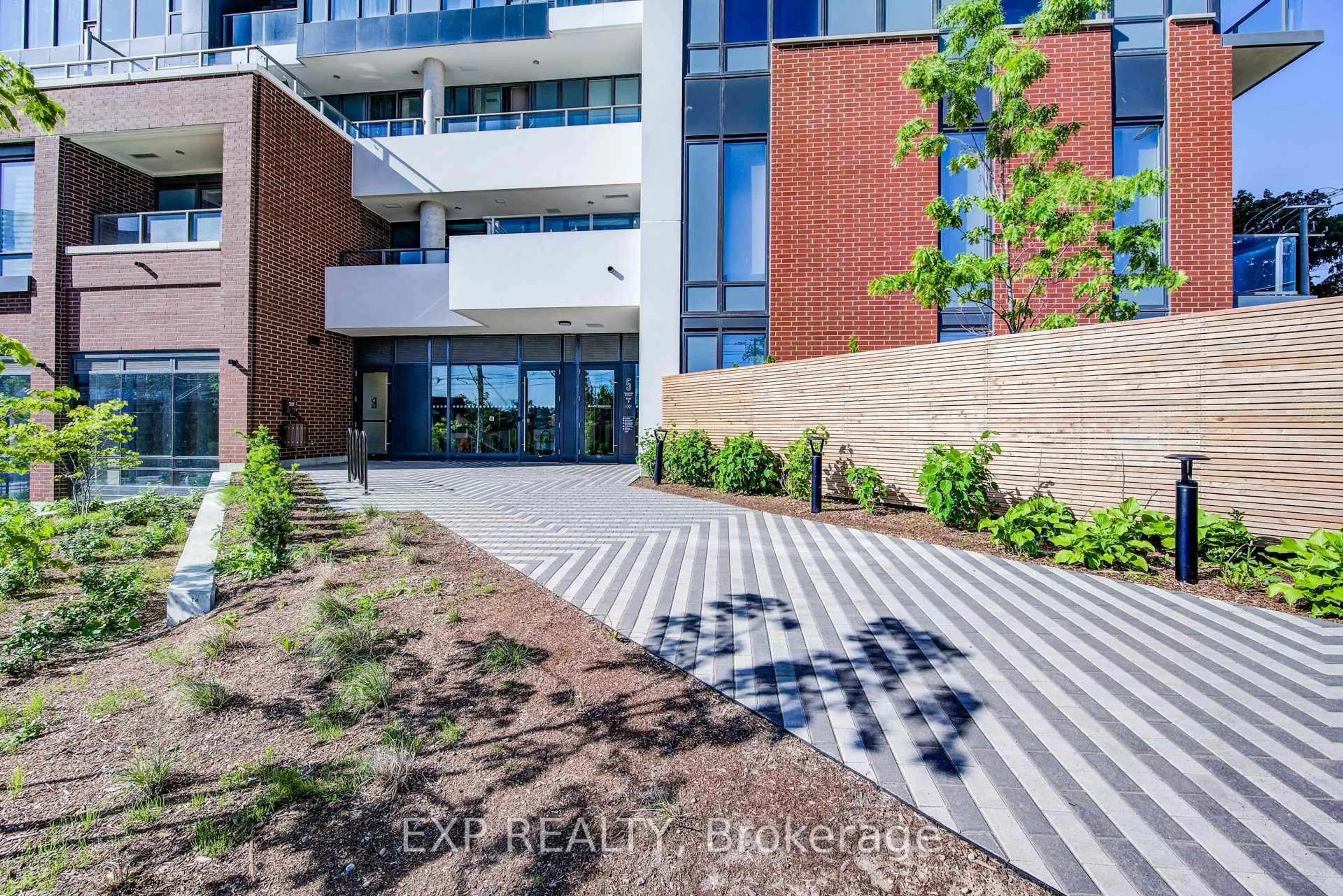 Unknown for 15 Wellington St #510, Kitchener Ontario N2G 0E4