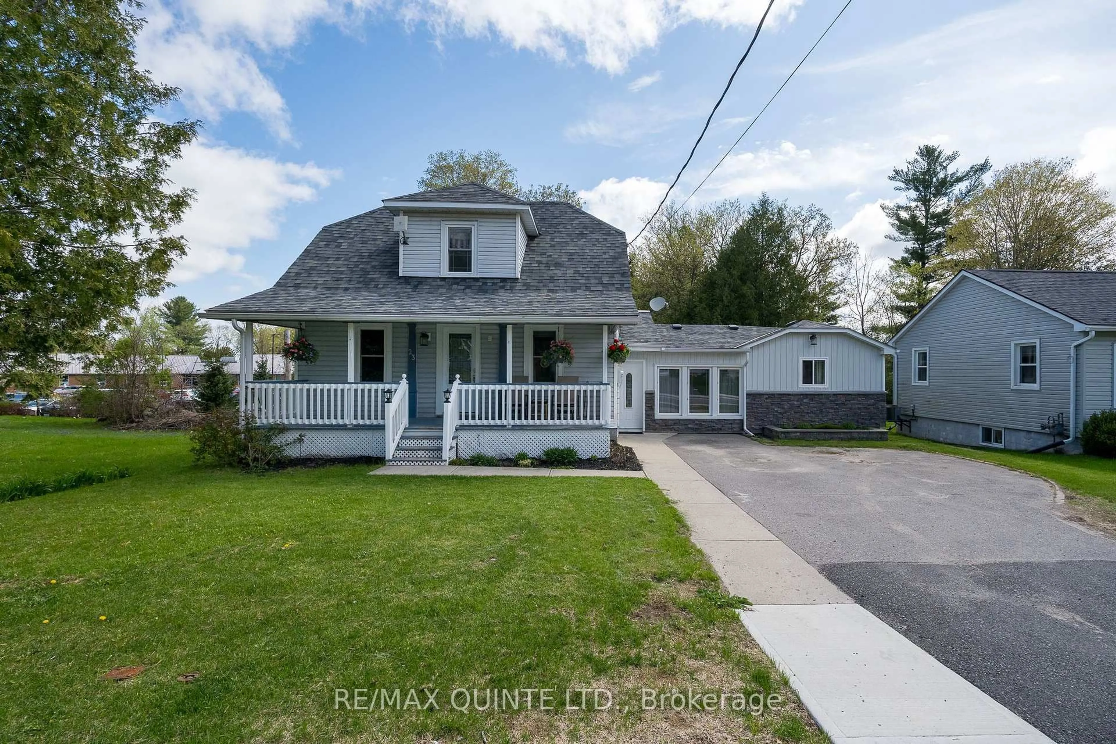 A pic from outside/outdoor area/front of a property/back of a property/a pic from drone, street for 23 McClellan St, Tweed Ontario K0K 3J0