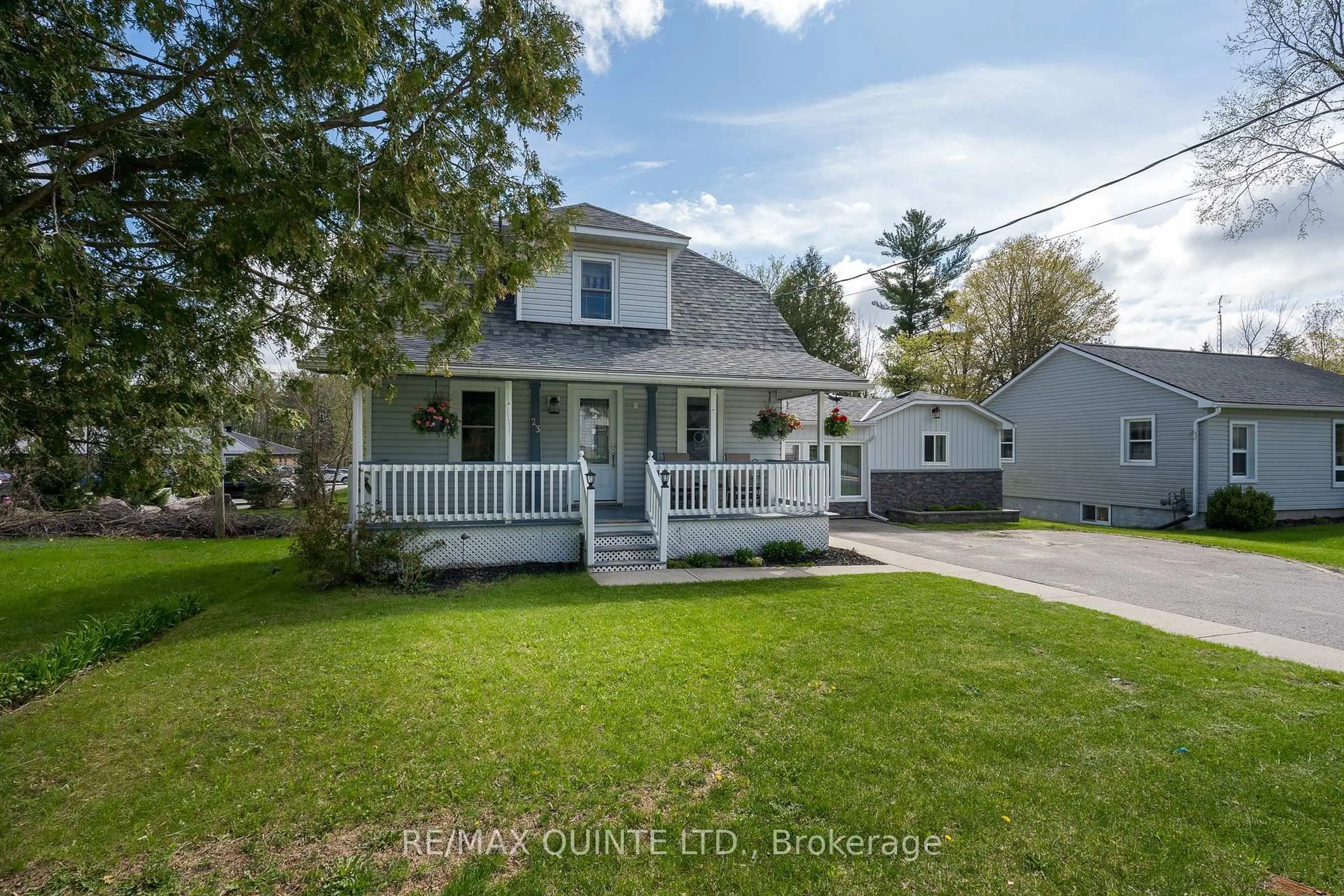 A pic from outside/outdoor area/front of a property/back of a property/a pic from drone, street for 23 McClellan St, Tweed Ontario K0K 3J0