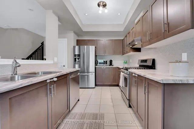Additional property image - 137 Kinsman Dr