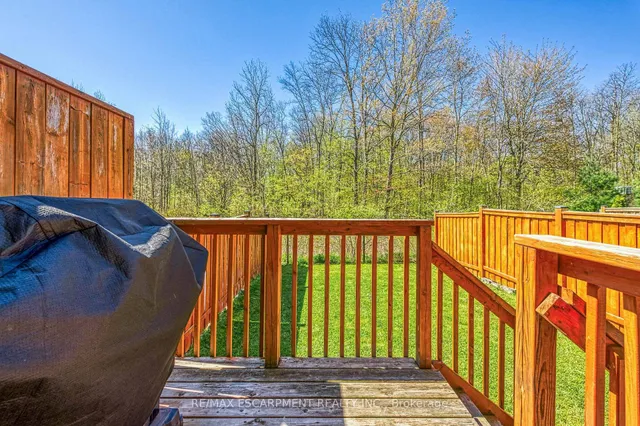 Additional property image - 137 Kinsman Dr