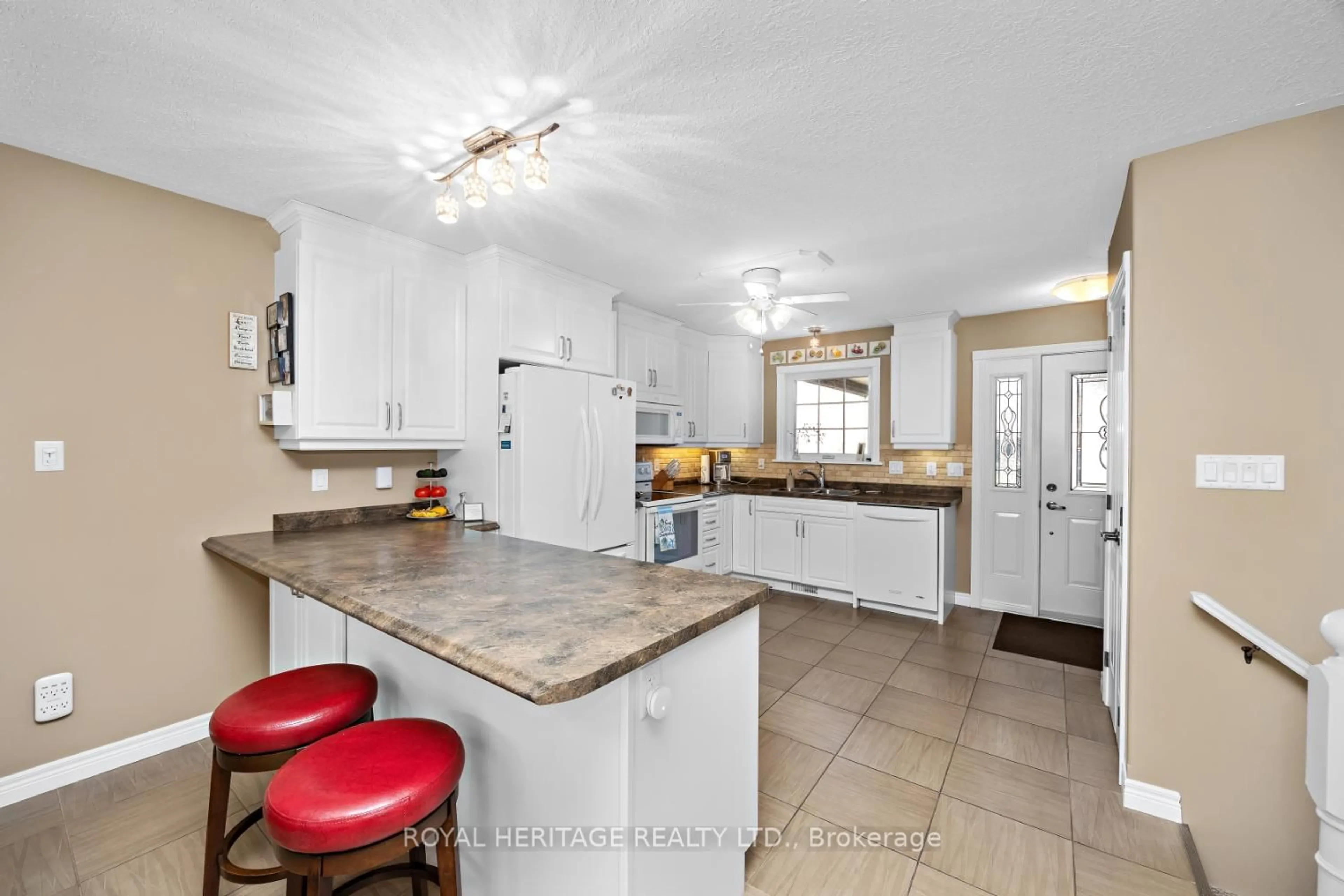 Open concept kitchen, ceramic/tile floor for 301 Carnegie Ave #162, Peterborough North Ontario K9L 0G1
