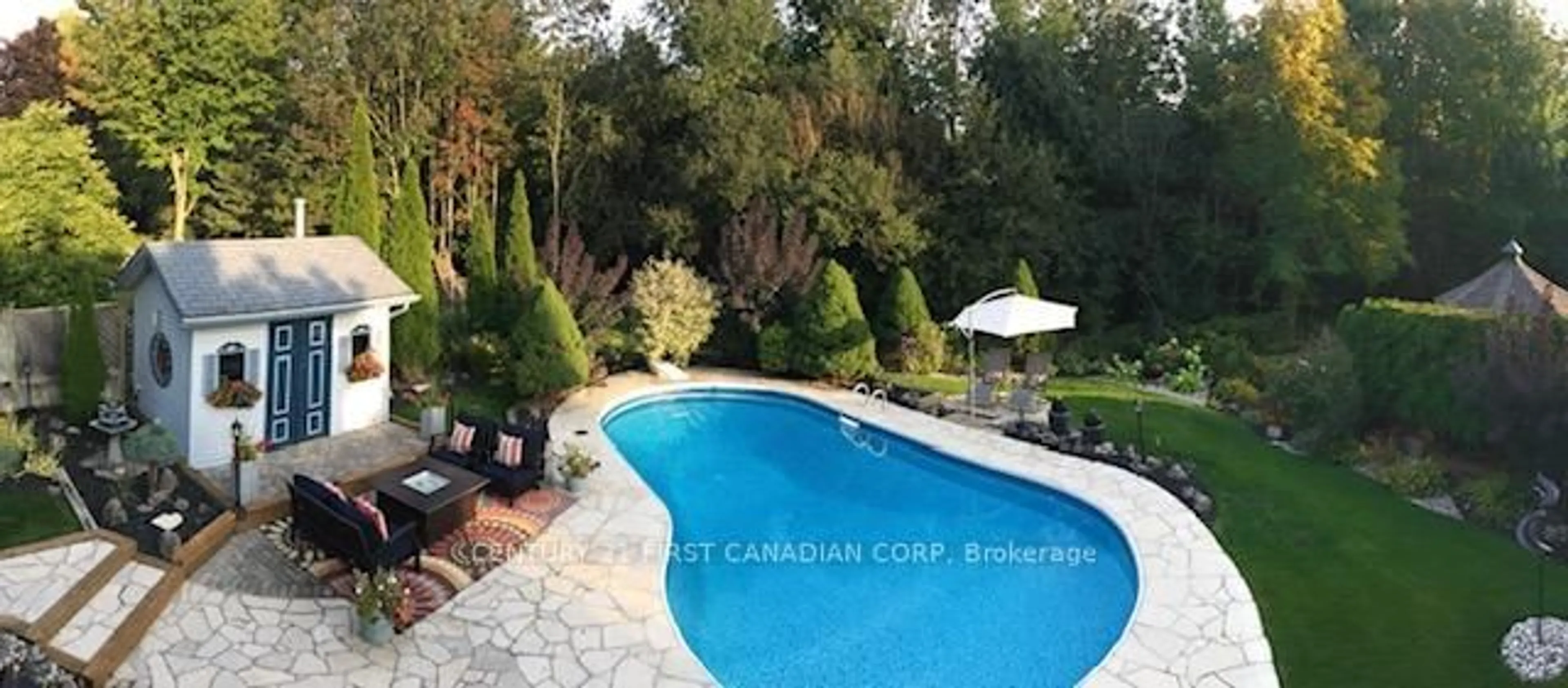 Pool for 31 Glenridge Cres, London North Ontario N6G 4W5