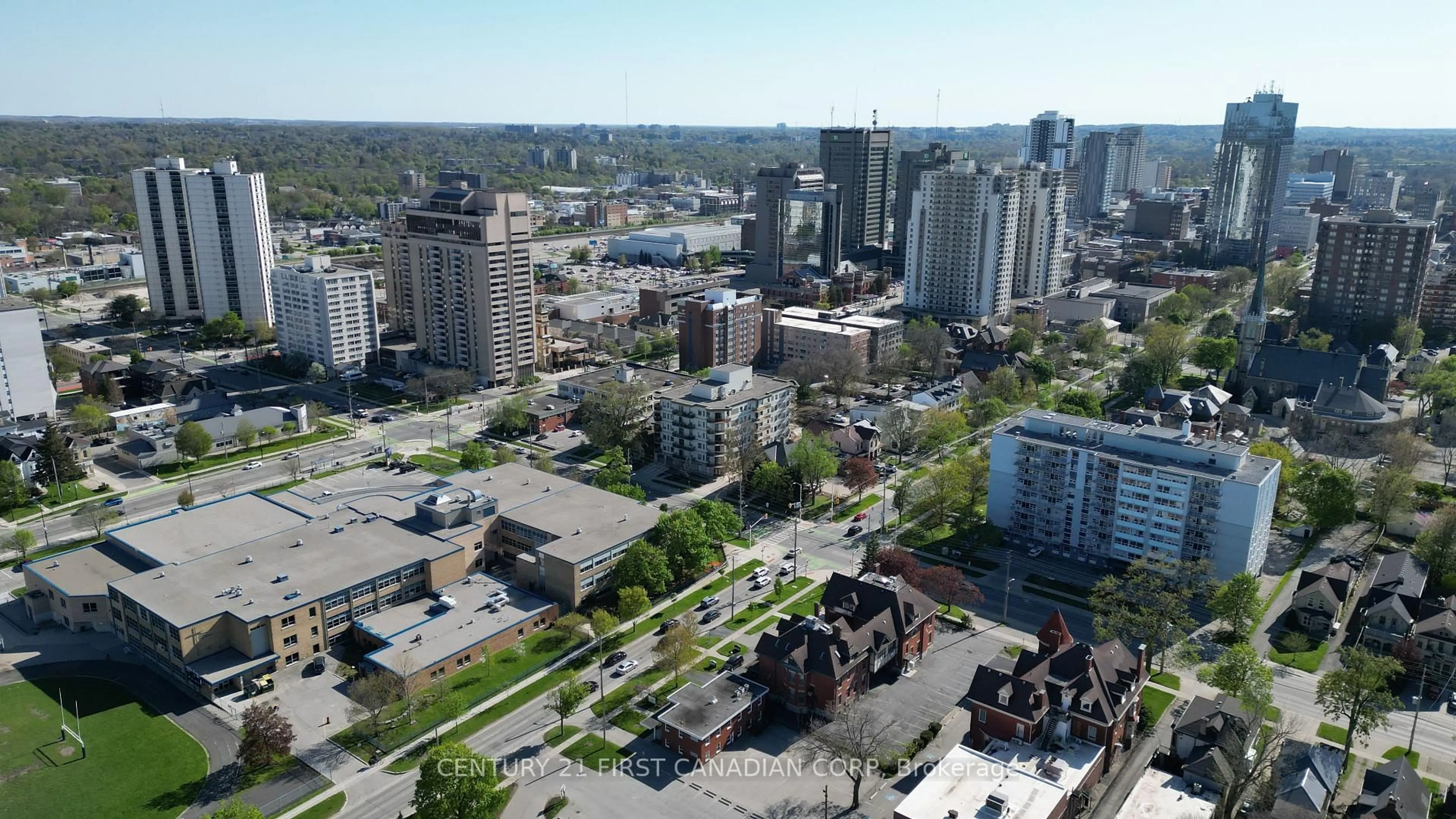 A pic from outside/outdoor area/front of a property/back of a property/a pic from drone, city buildings view from balcony for 435 Colborne St #208, London East Ontario N6B 2T2
