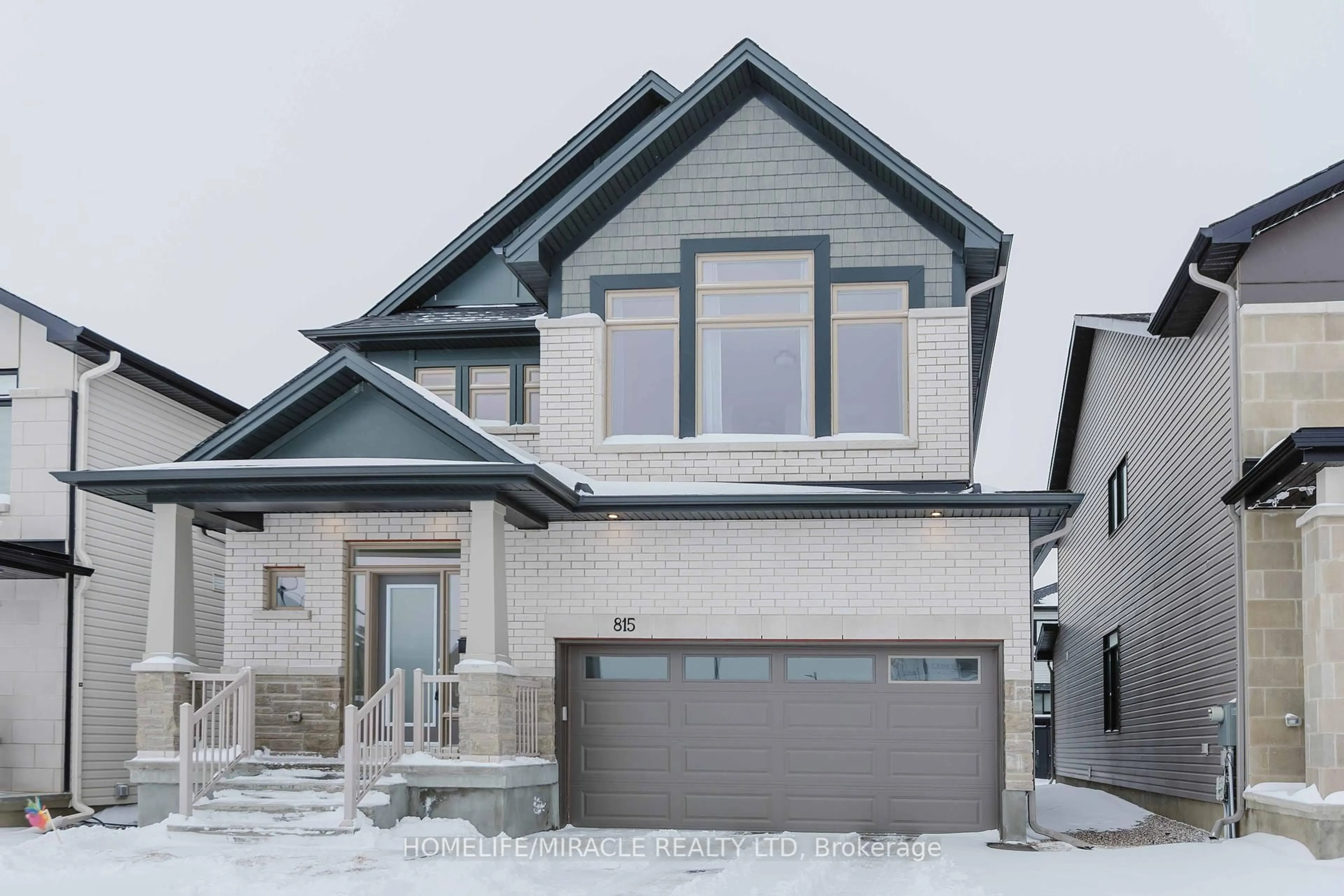 Home with vinyl exterior material, street for 815 Wooler Pl, Ottawa Ontario K1T 0X2