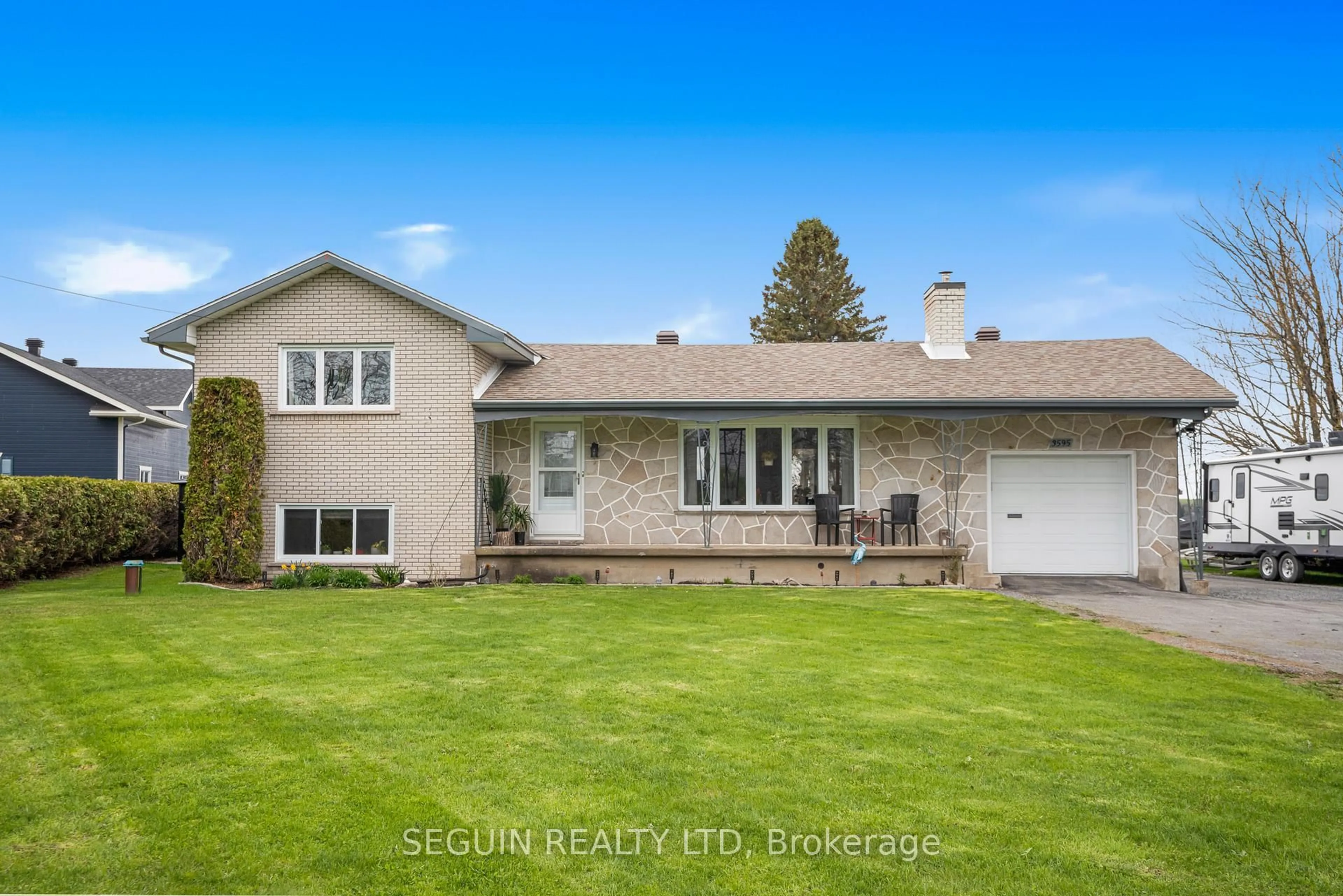 Unknown for 3595 Front Rd, East Hawkesbury Ontario K6A 2W5