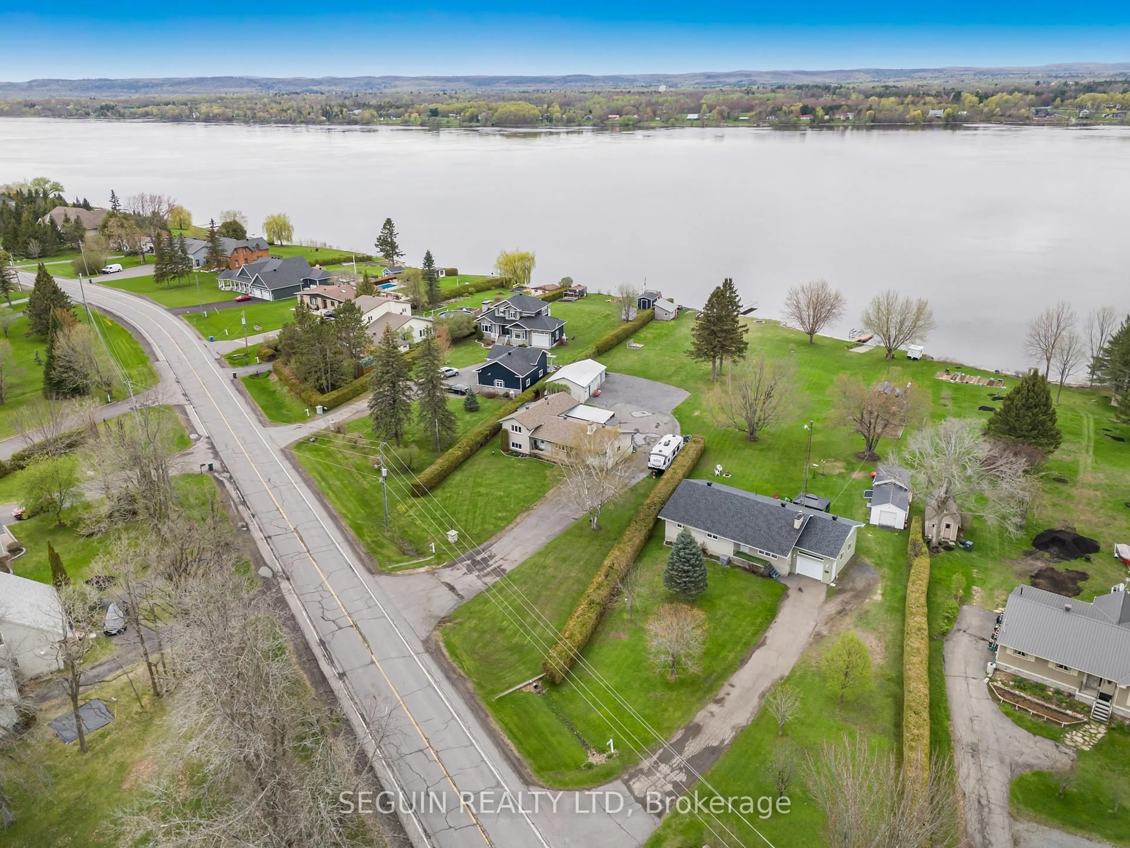 A pic from outside/outdoor area/front of a property/back of a property/a pic from drone, water/lake/river/ocean view for 3595 Front Rd, East Hawkesbury Ontario K6A 2W5