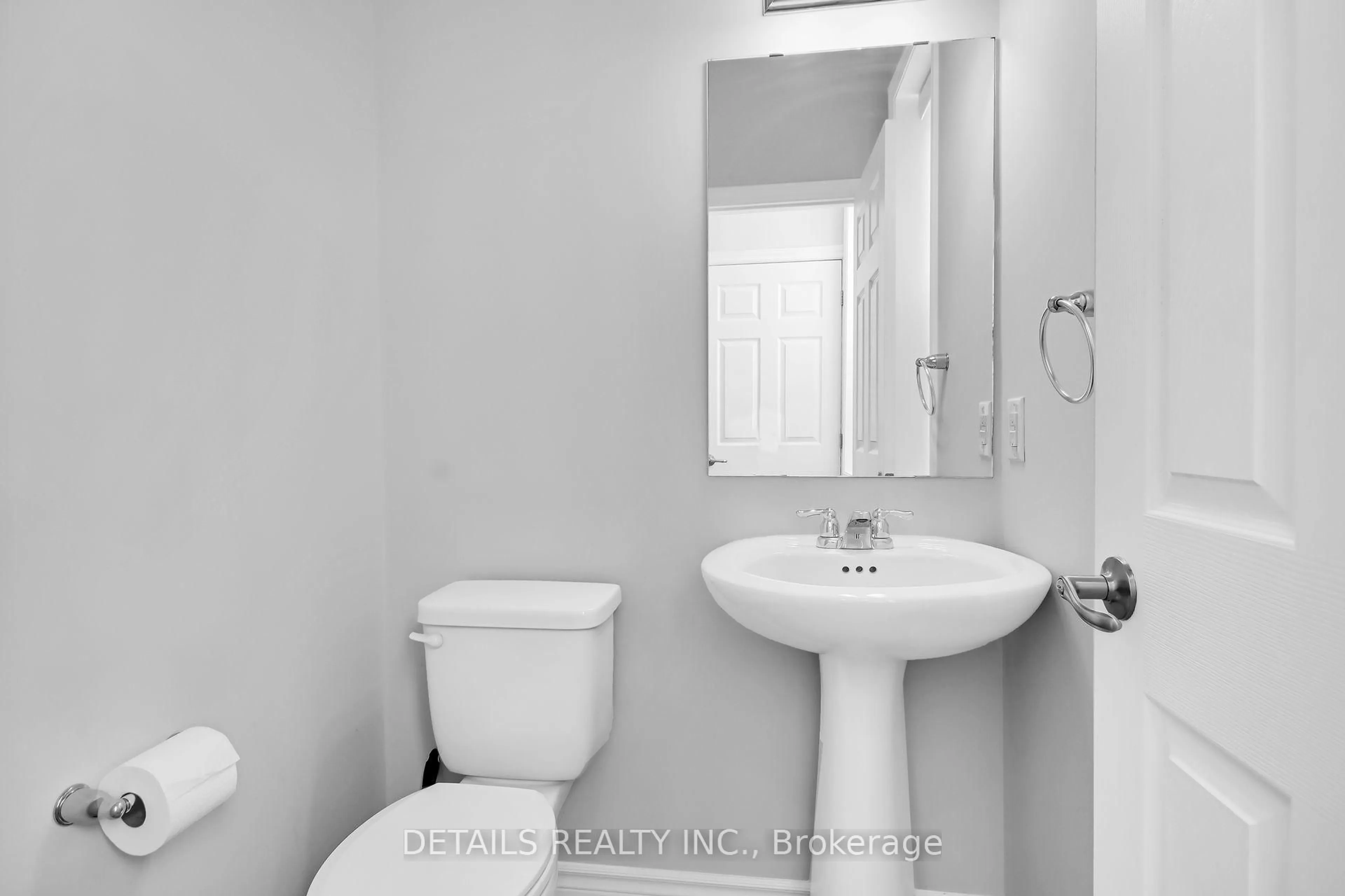 Standard bathroom, unknown for 116 Unity Pl, Ottawa Ontario K2S 2Y8