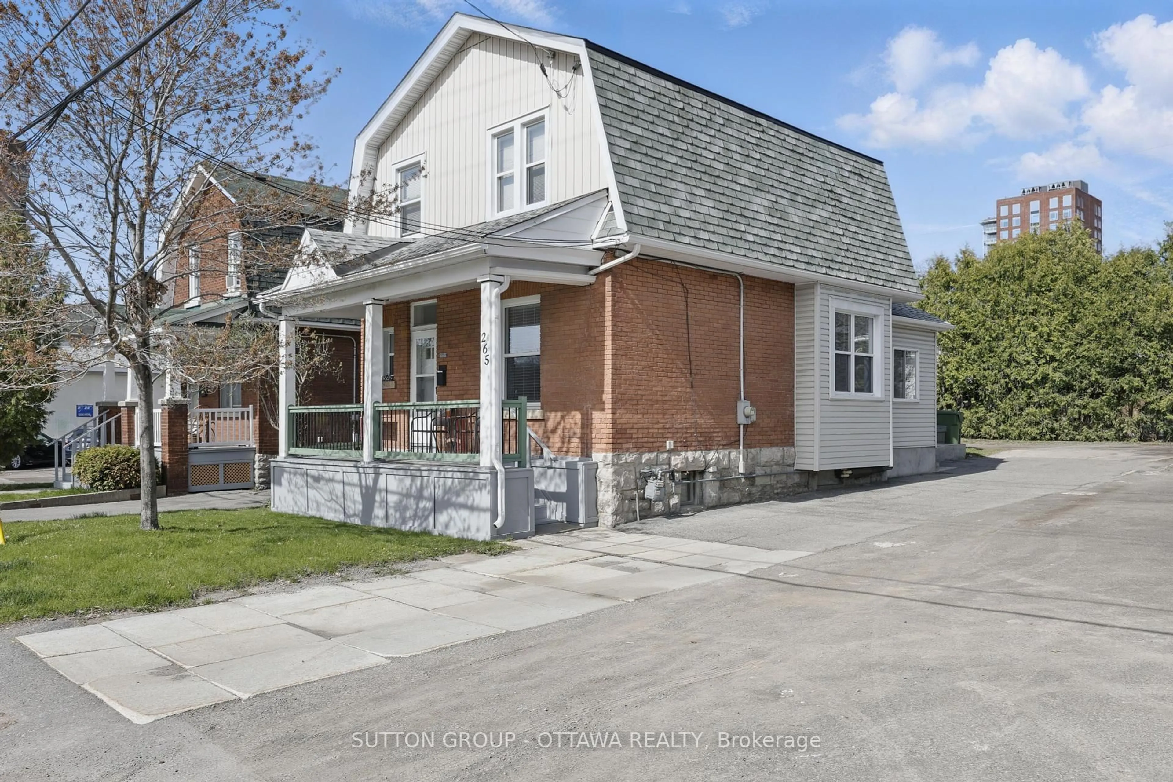 Home with brick exterior material, street for 265 Parkdale Ave, Ottawa Ontario K1Y 1G1