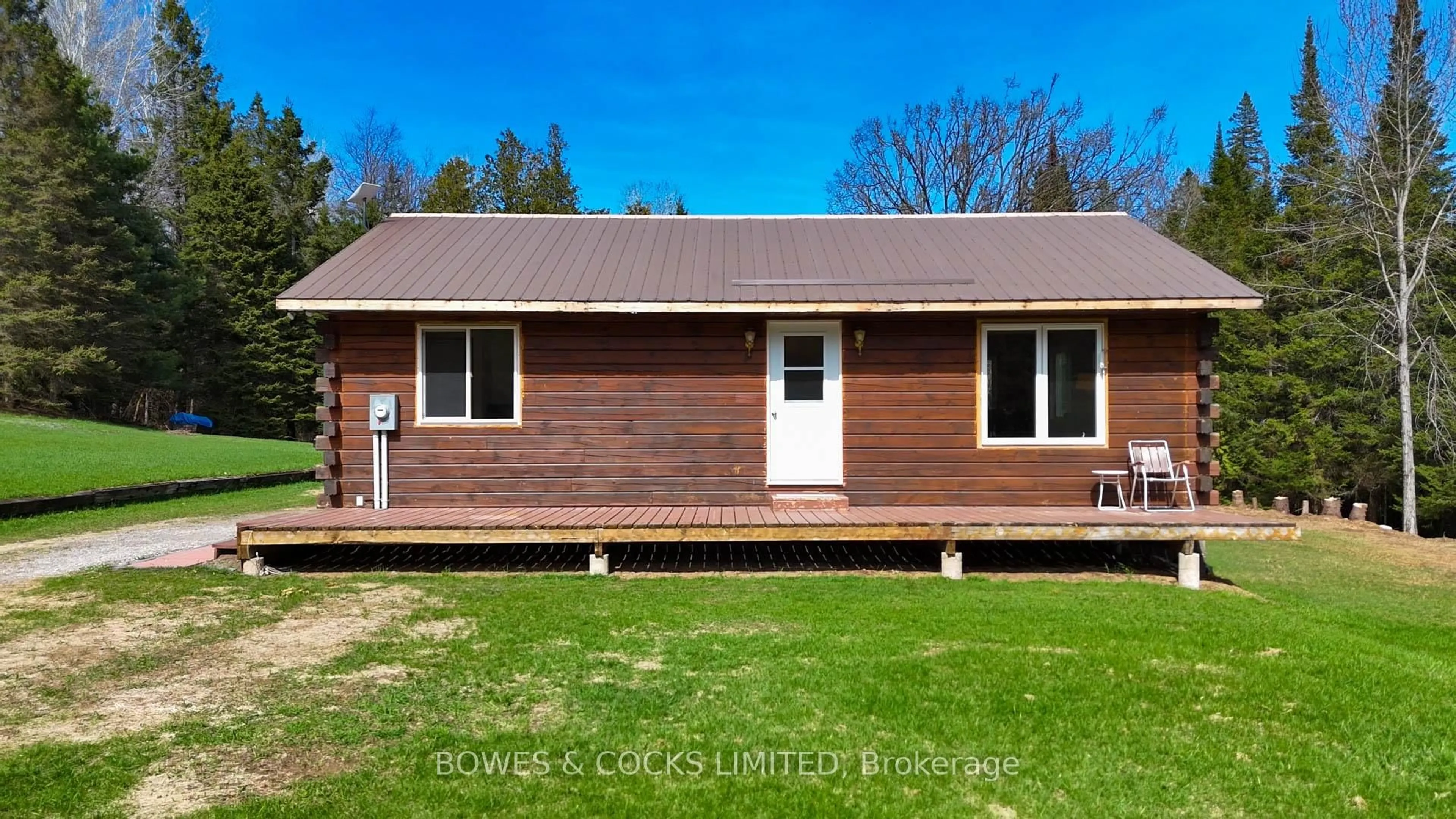 Home with vinyl exterior material, building for 146 RUSAW Rd, North Kawartha Ontario K0L 1A0