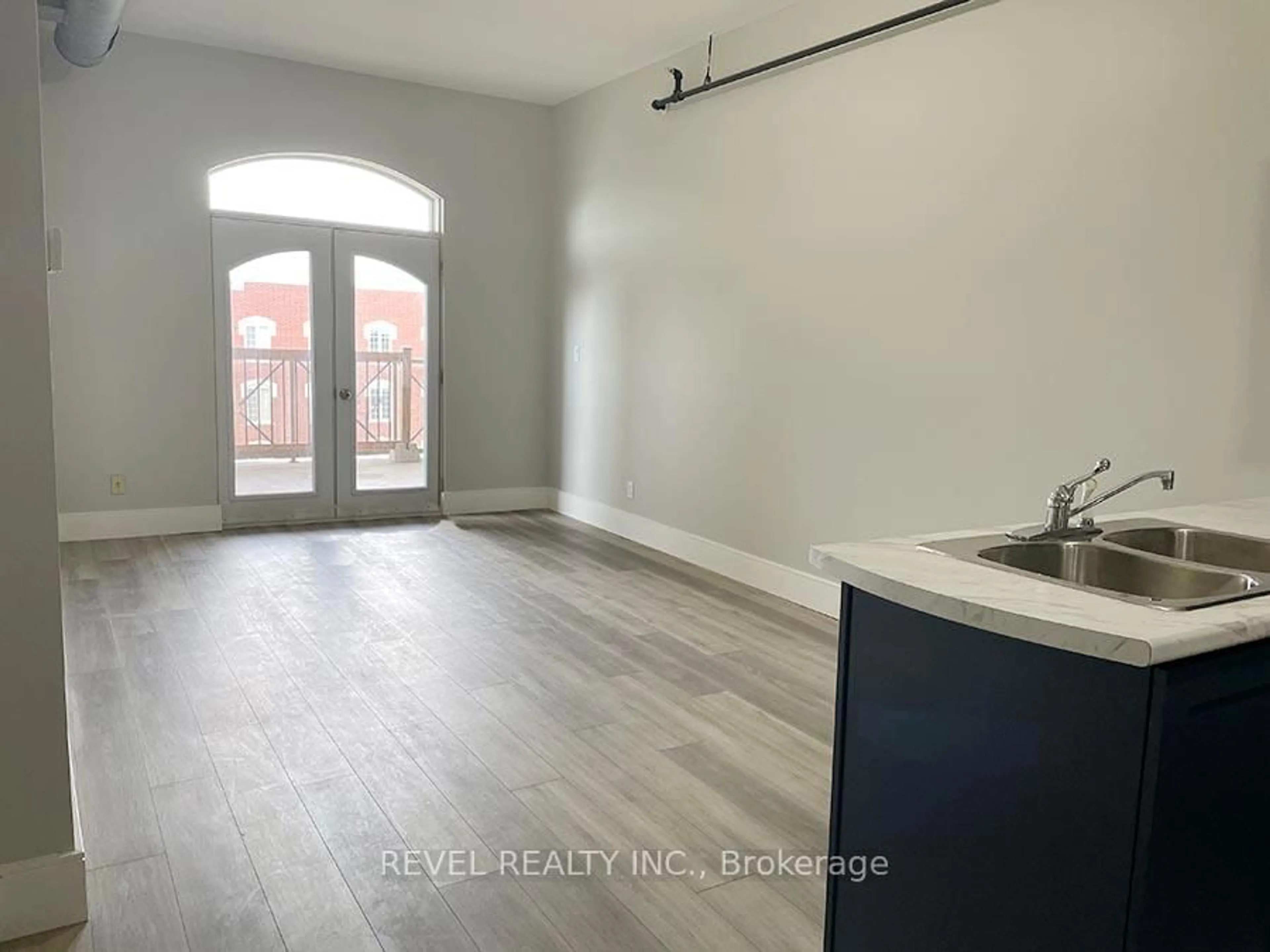 A pic of a room for 150 Colborne St #407, Brantford Ontario N3R 7J4