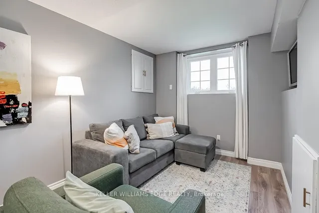 Additional property image - 58 Laurendale Ave