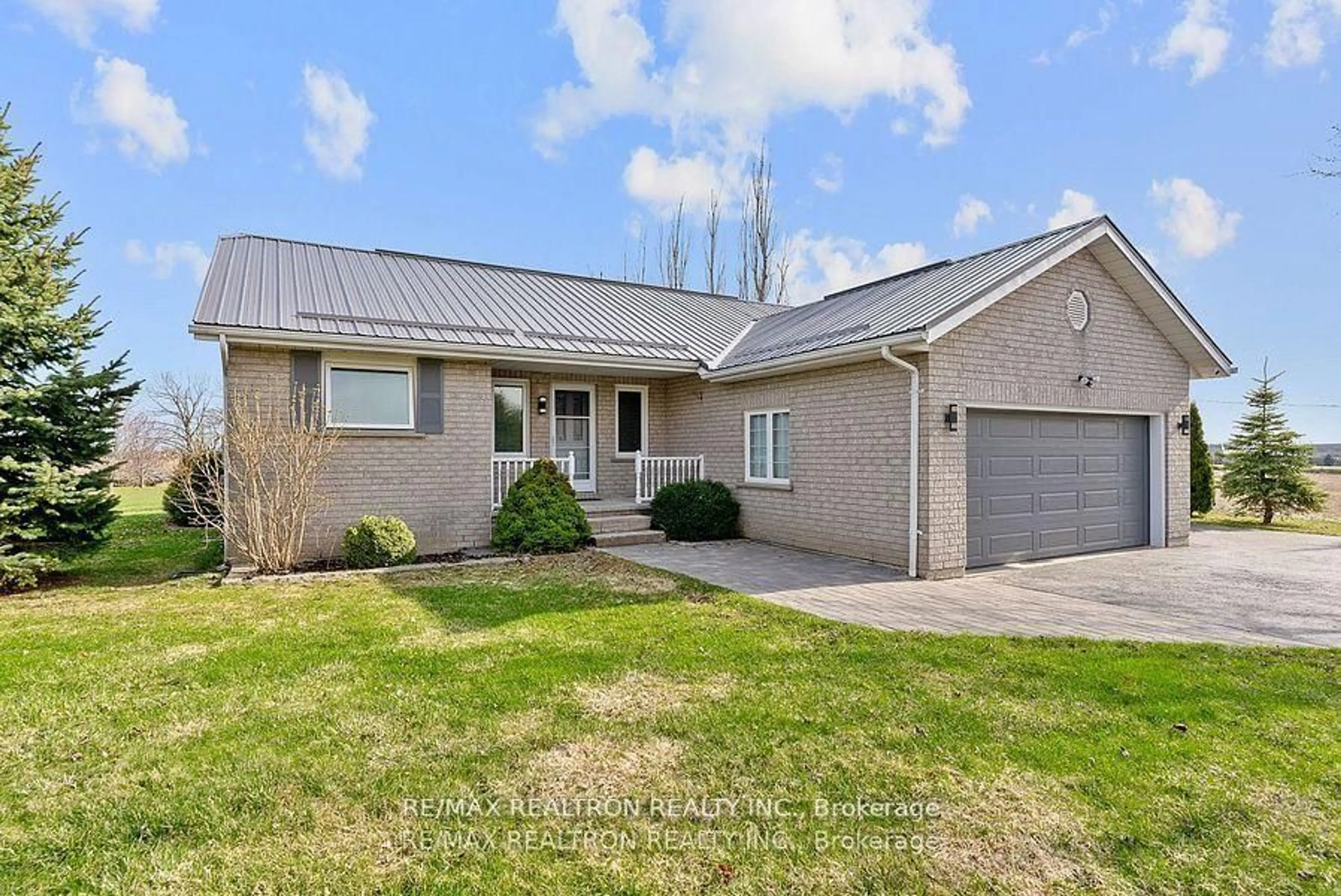 Unknown for 6 Hallett Cres, Kawartha Lakes Ontario K0M 2C0