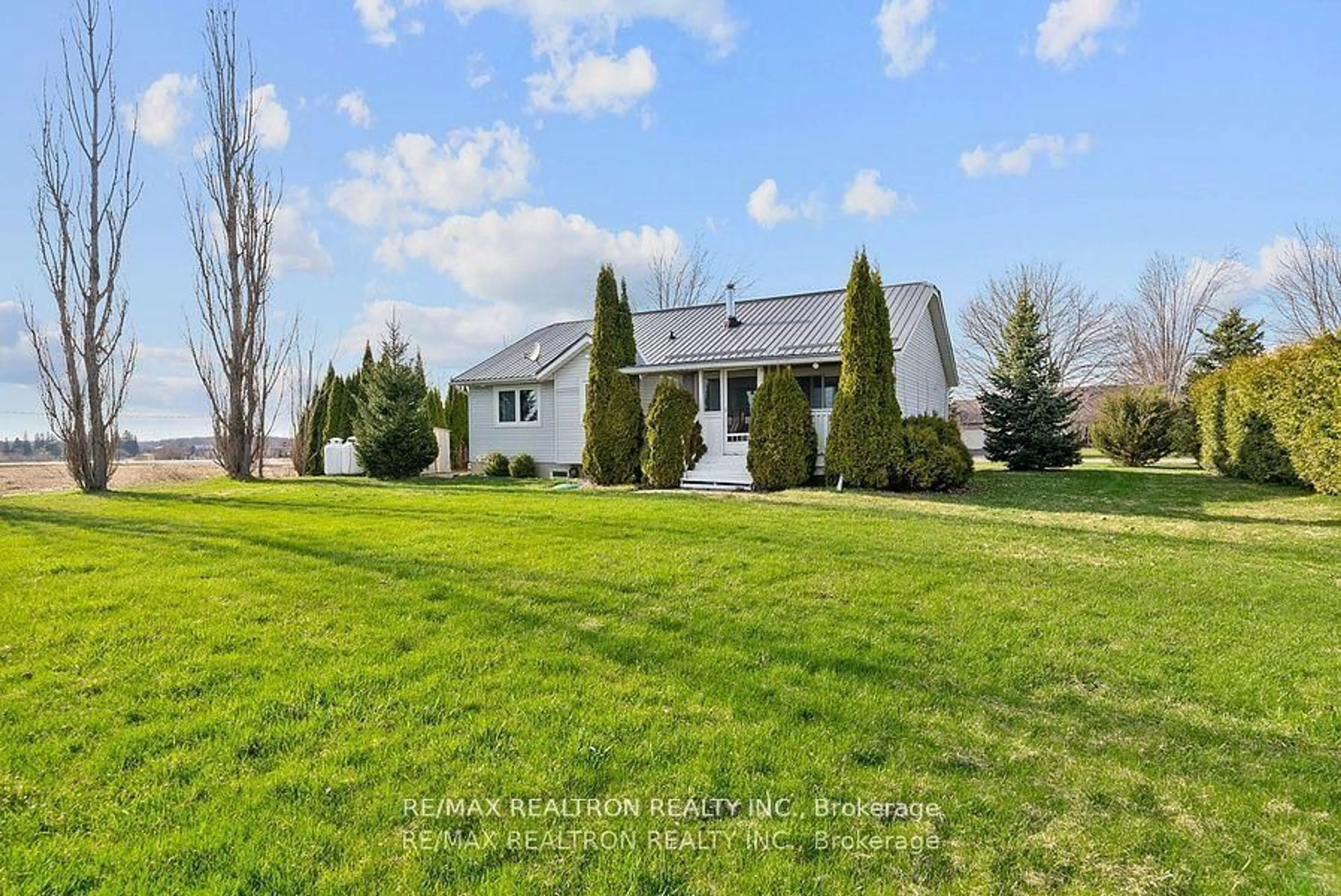 A pic from outside/outdoor area/front of a property/back of a property/a pic from drone, street for 6 Hallett Cres, Kawartha Lakes Ontario K0M 2C0