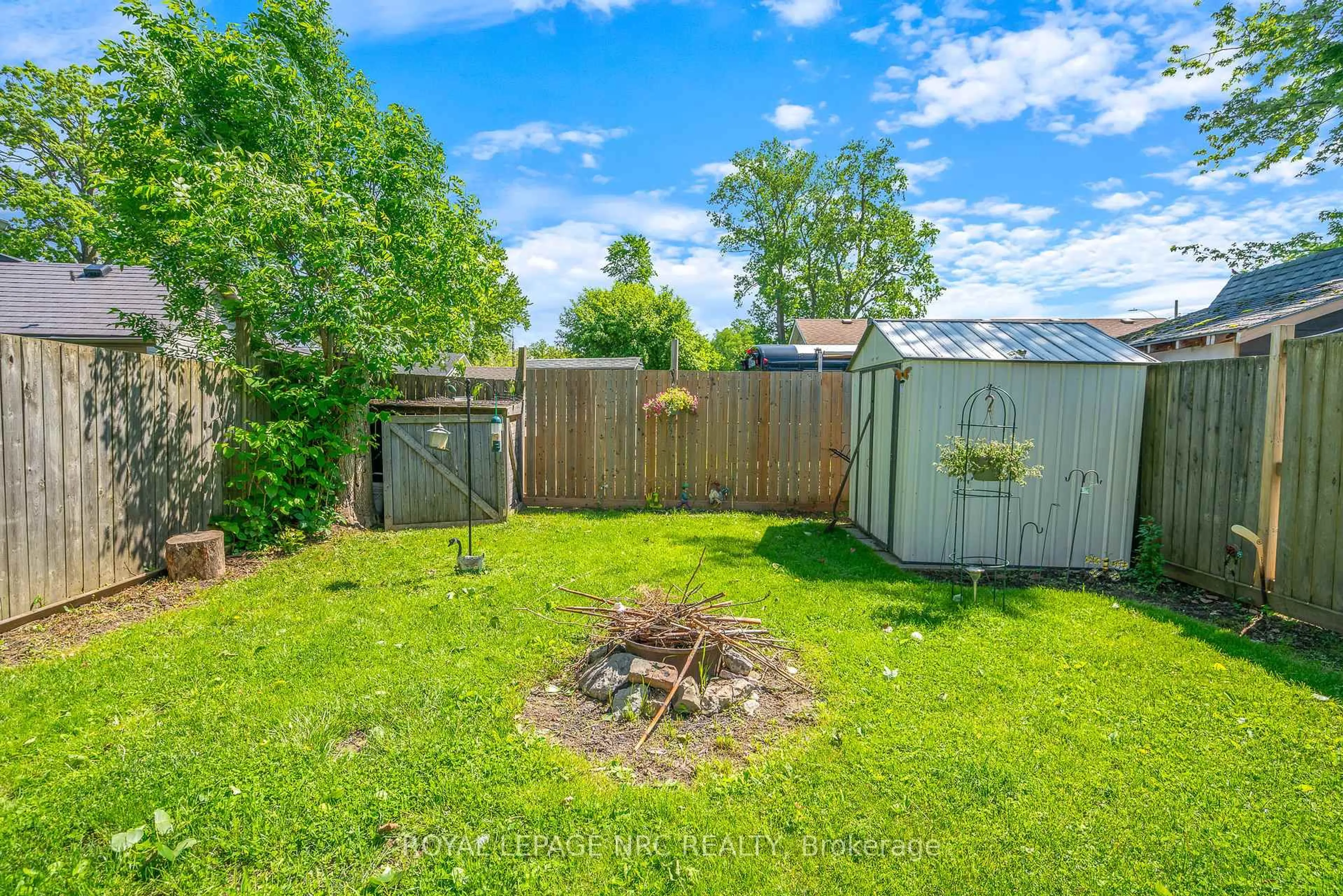 Shed for 132 ALBERT St, Fort Erie Ontario L2A 5L4