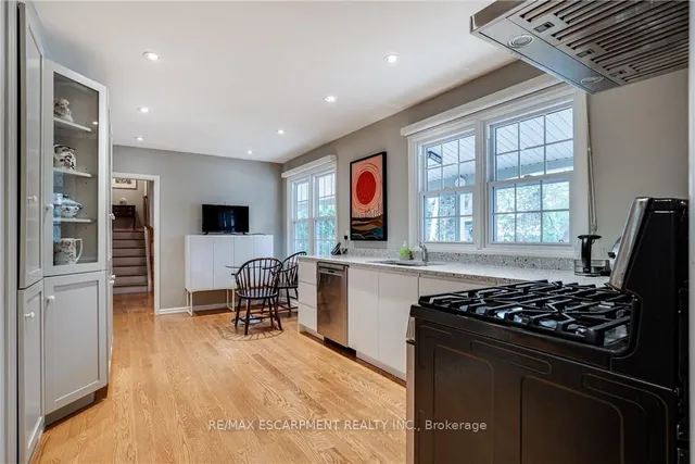 Additional property image - 5 Normandy Pl