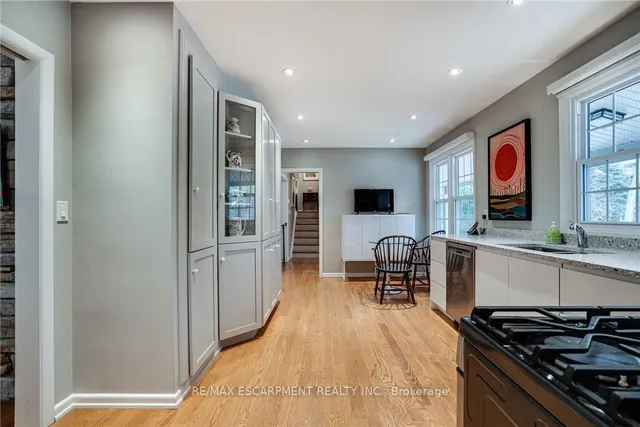 Additional property image - 5 Normandy Pl