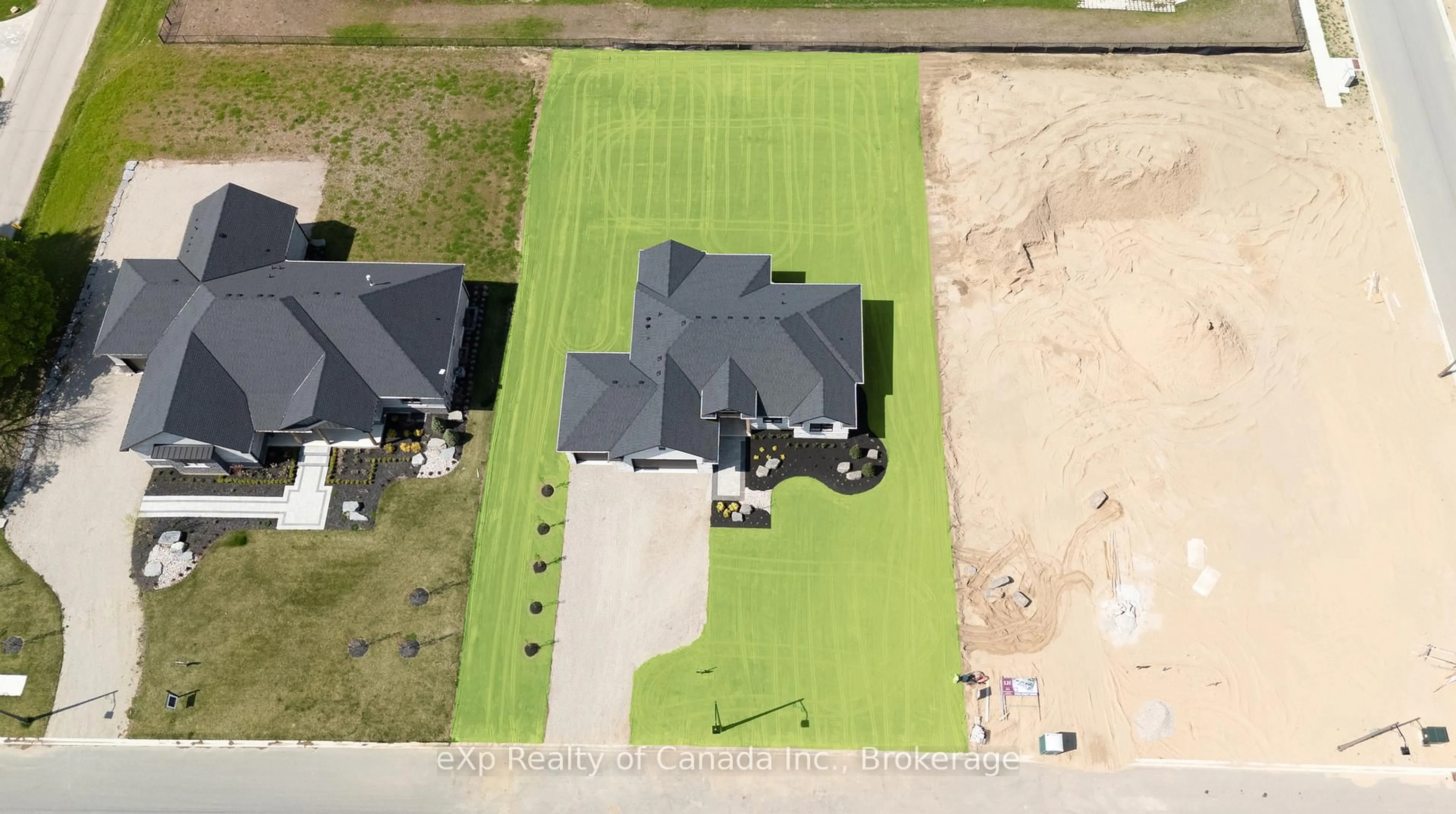 A pic from outside/outdoor area/front of a property/back of a property/a pic from drone, street for 9 Clover Lane, Norwich Ontario N0J 1R0