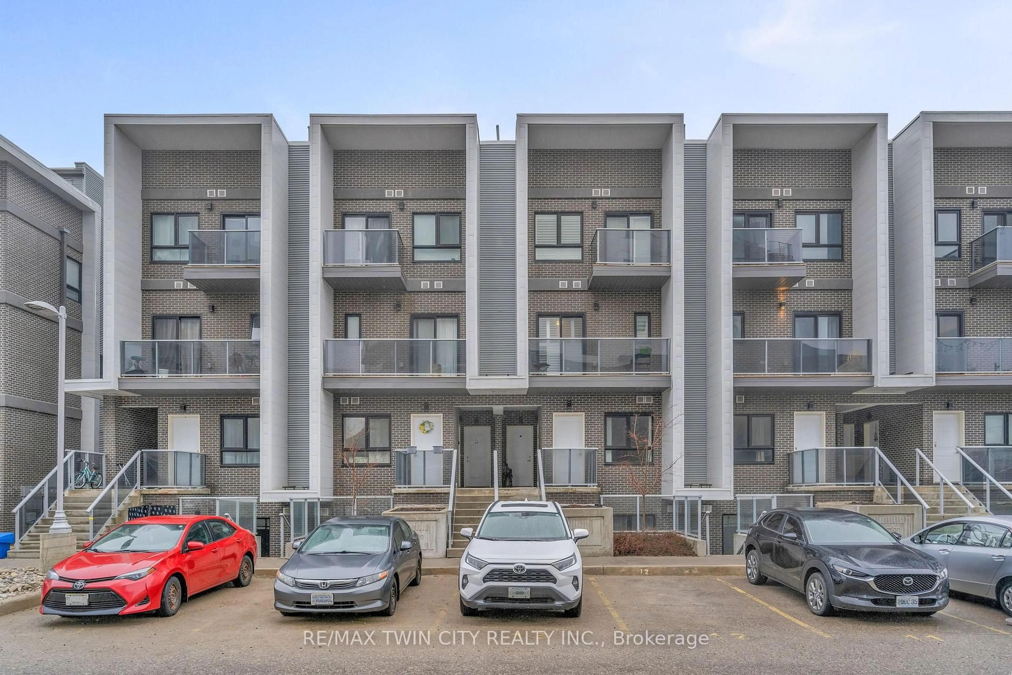 A pic from outside/outdoor area/front of a property/back of a property/a pic from drone, unknown for 1430 Highland Rd #25, Kitchener Ontario N2N 0C3