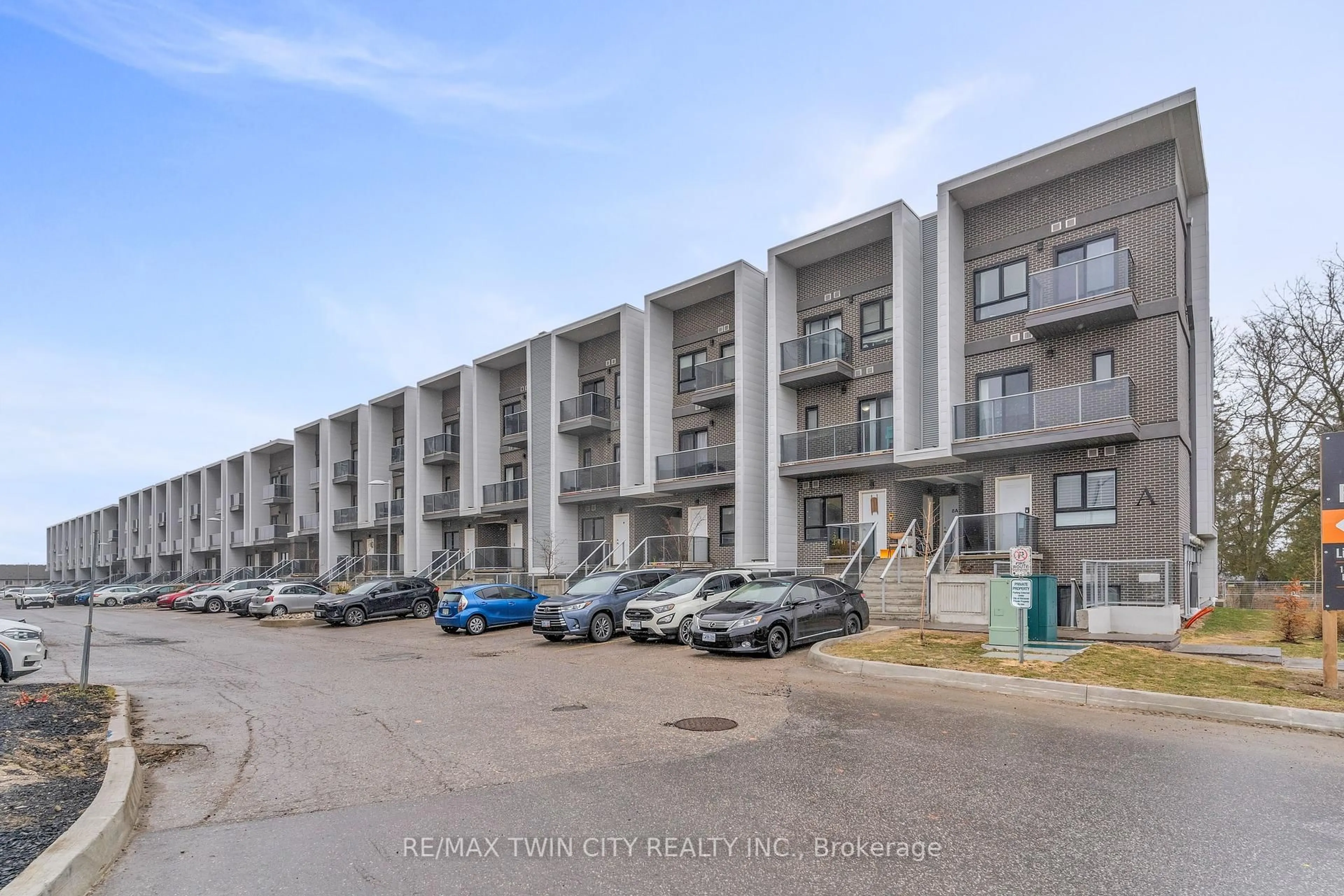 A pic from outside/outdoor area/front of a property/back of a property/a pic from drone, street for 1430 Highland Rd #25, Kitchener Ontario N2N 0C3