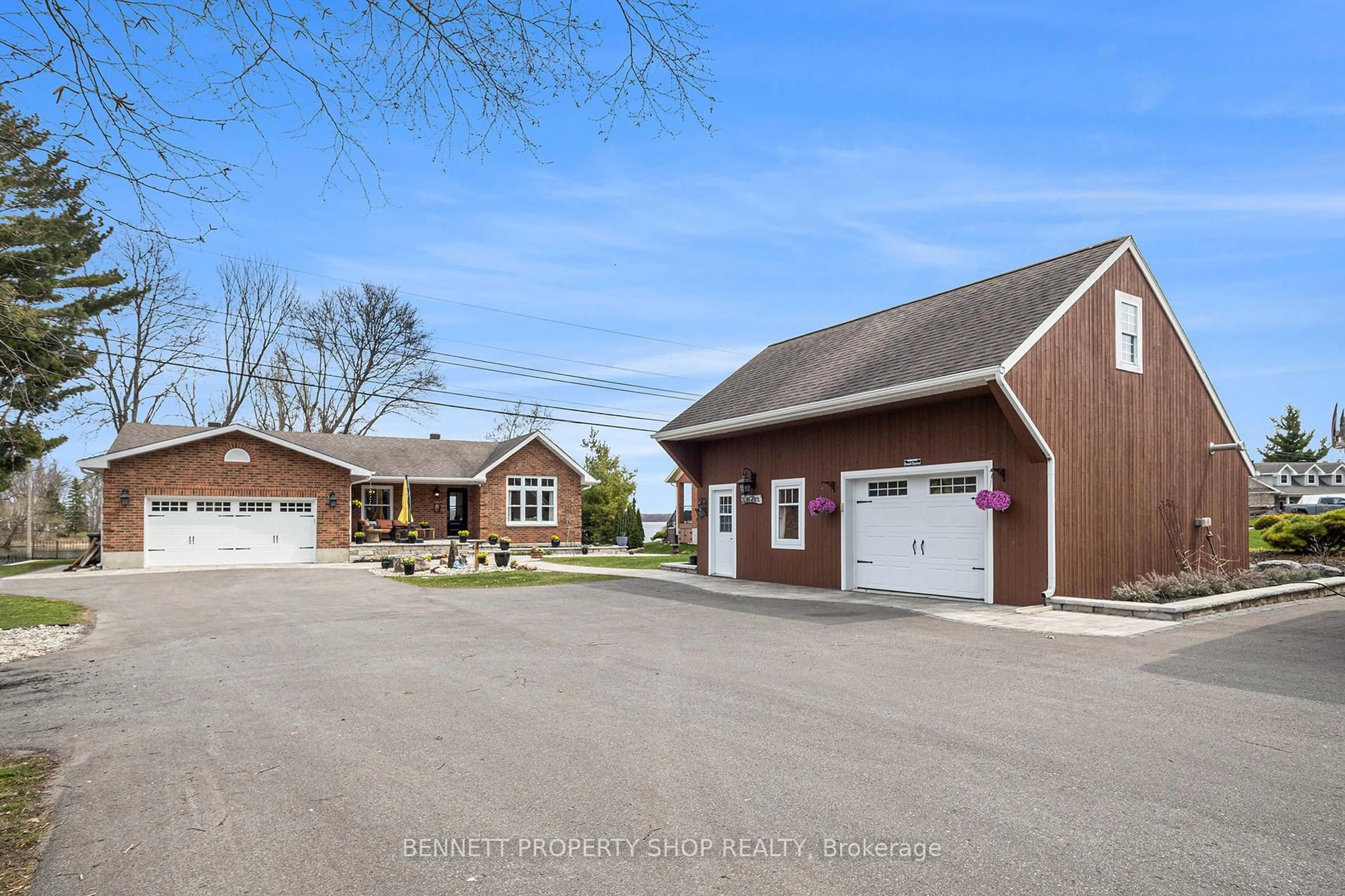 A pic from outside/outdoor area/front of a property/back of a property/a pic from drone, street for 16084 Lakeside Dr, South Stormont Ontario K0C 1P0