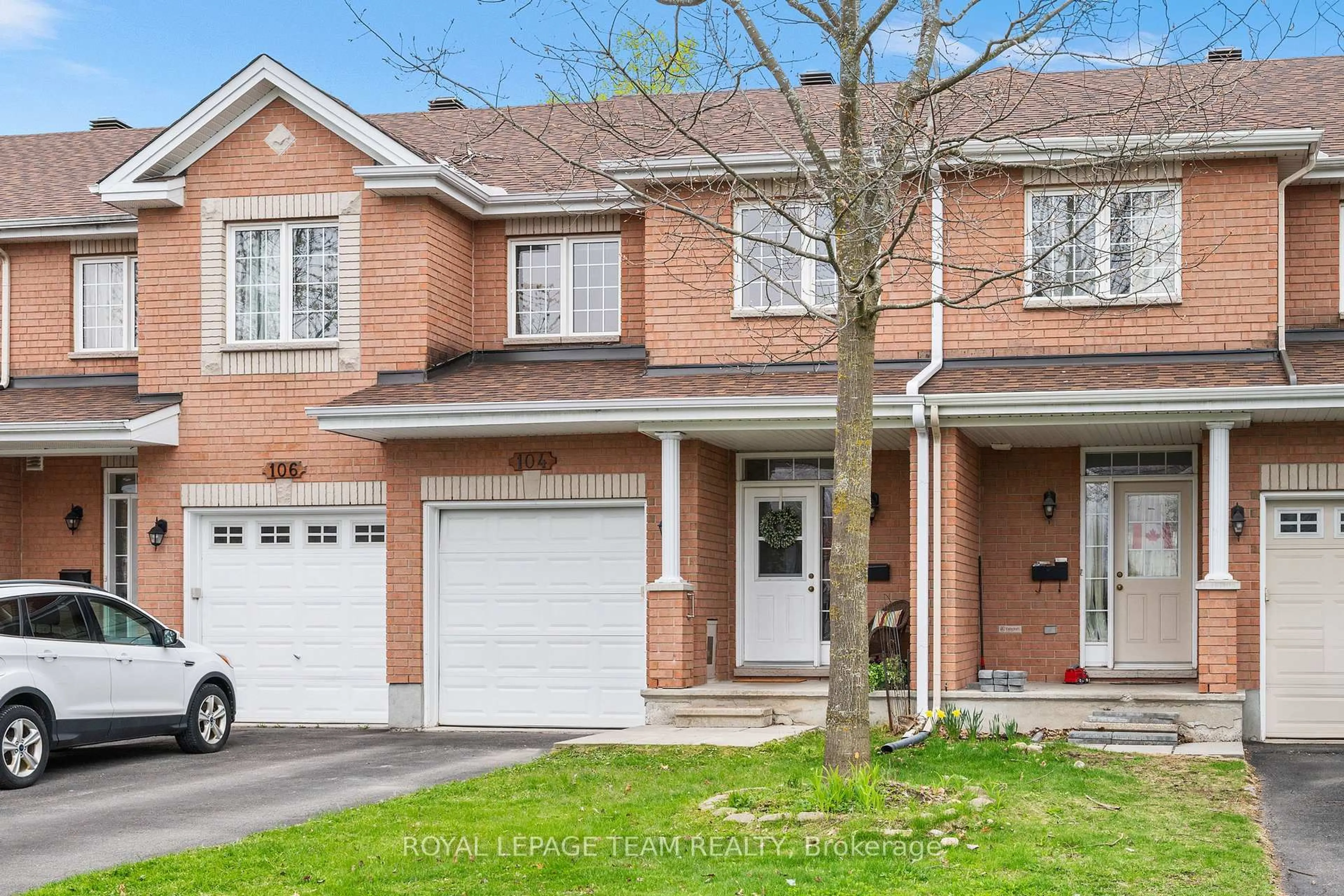 Home with brick exterior material, street for 104 Stedman St, Ottawa Ontario K1T 0B4